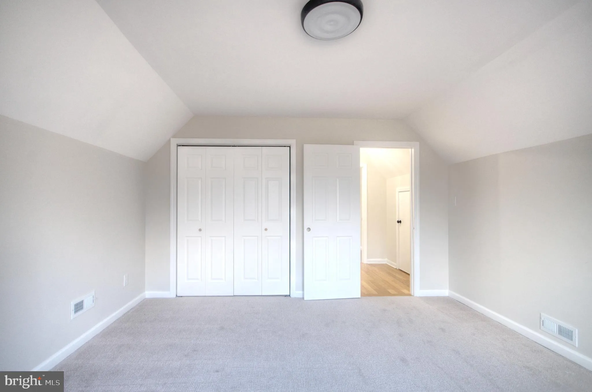 Millville, New Jersey 08332, United States, 3 Bedrooms Bedrooms, ,2 BathroomsBathrooms,Residential,Pending,21827