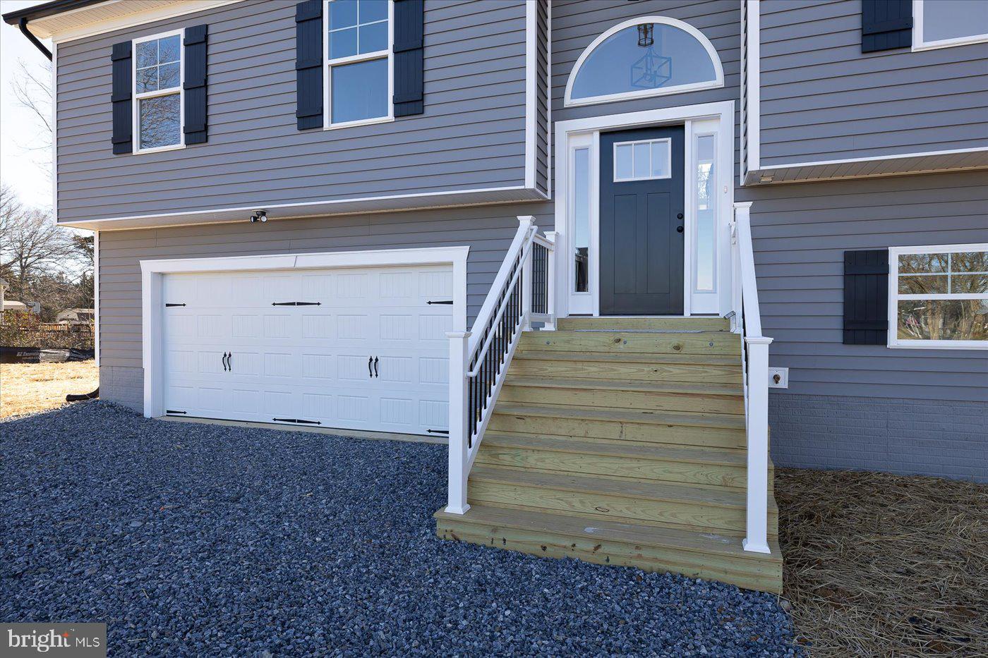 LAKE CAROLINE - Residential