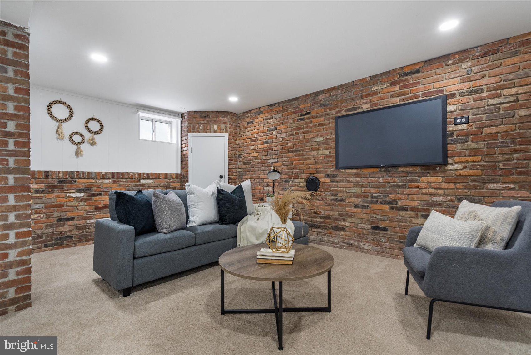 PARKVILLE - Residential