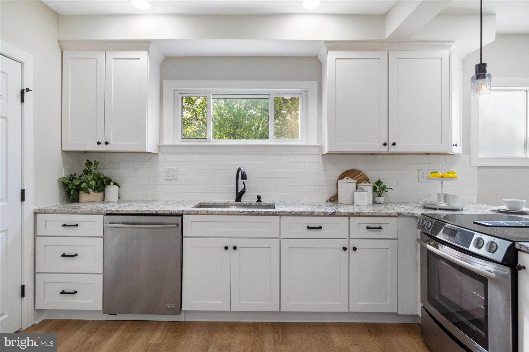 PARKVILLE - Residential