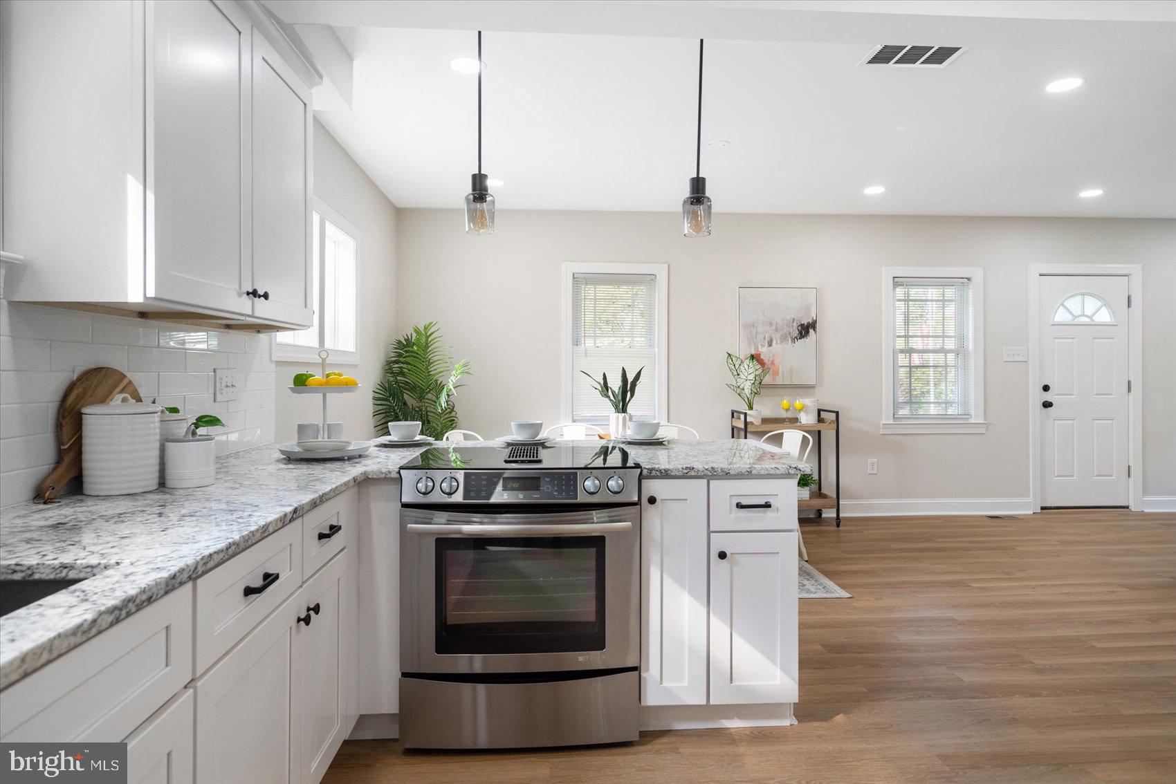 PARKVILLE - Residential