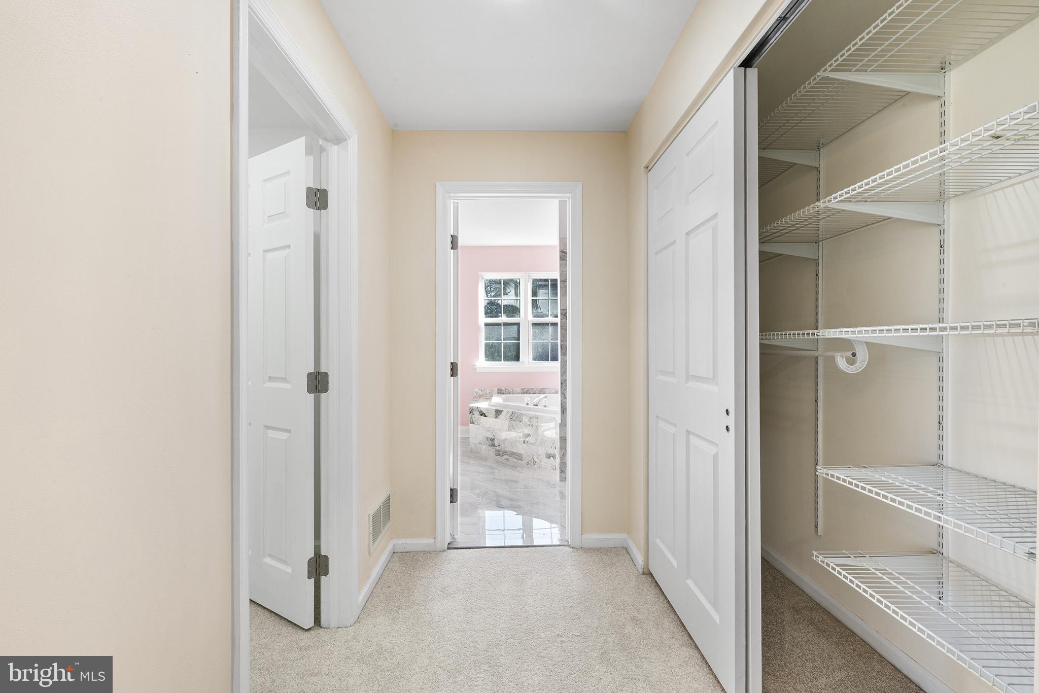 SUNSET HOLLOW - Residential