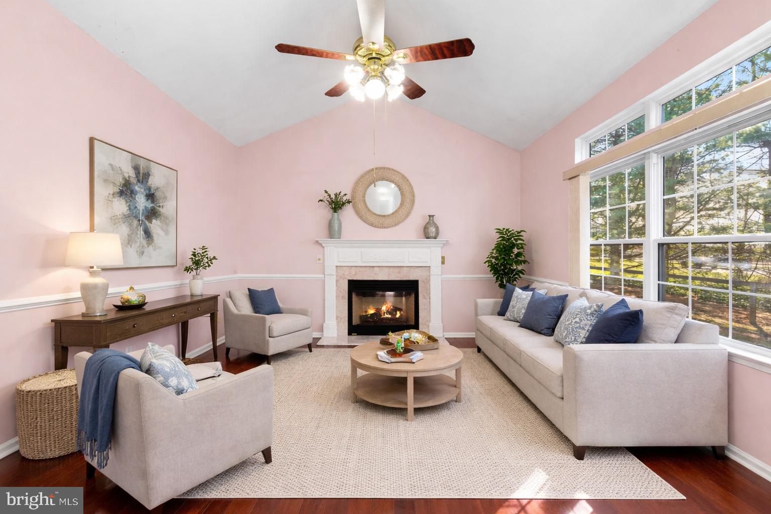 SUNSET HOLLOW - Residential