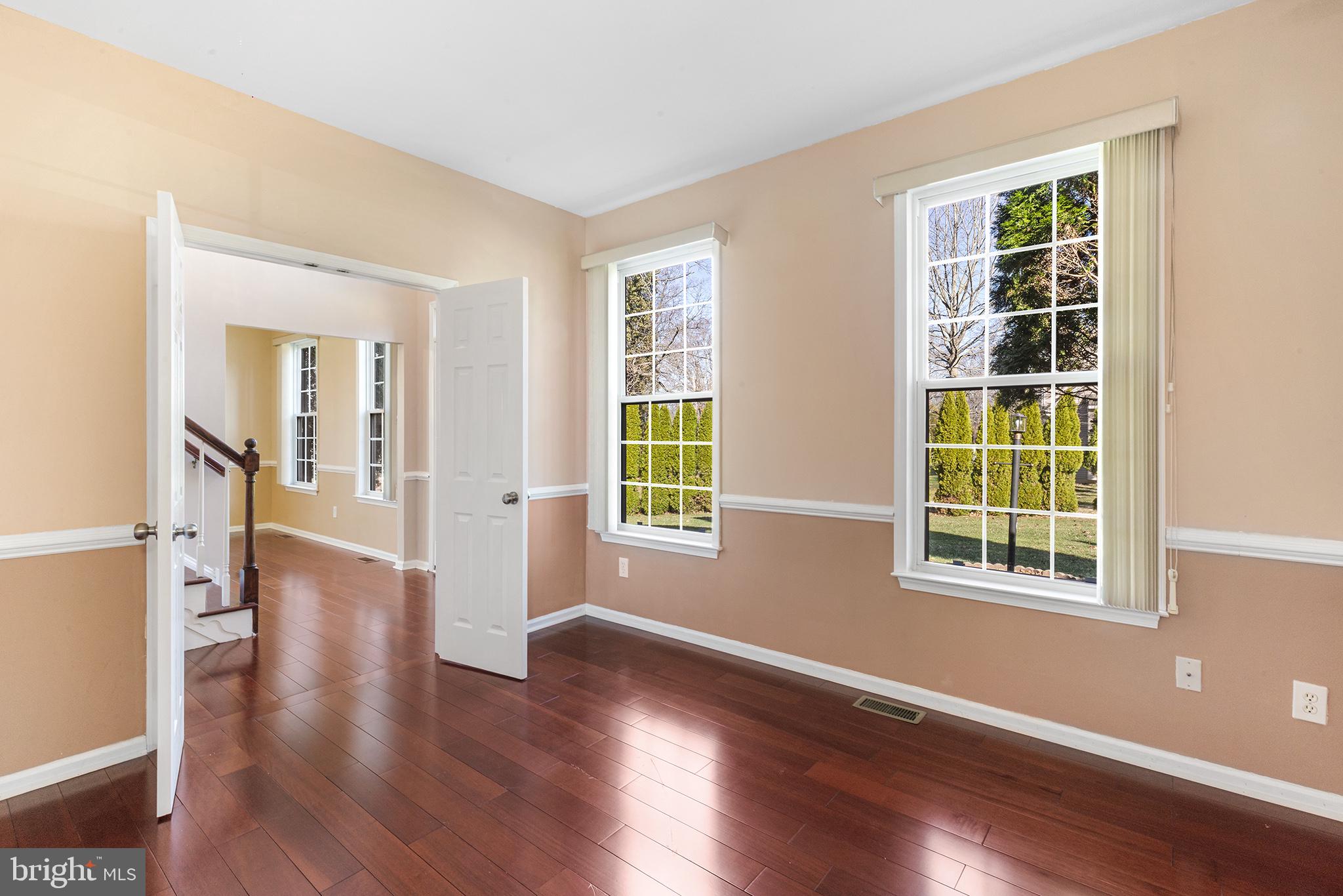 SUNSET HOLLOW - Residential