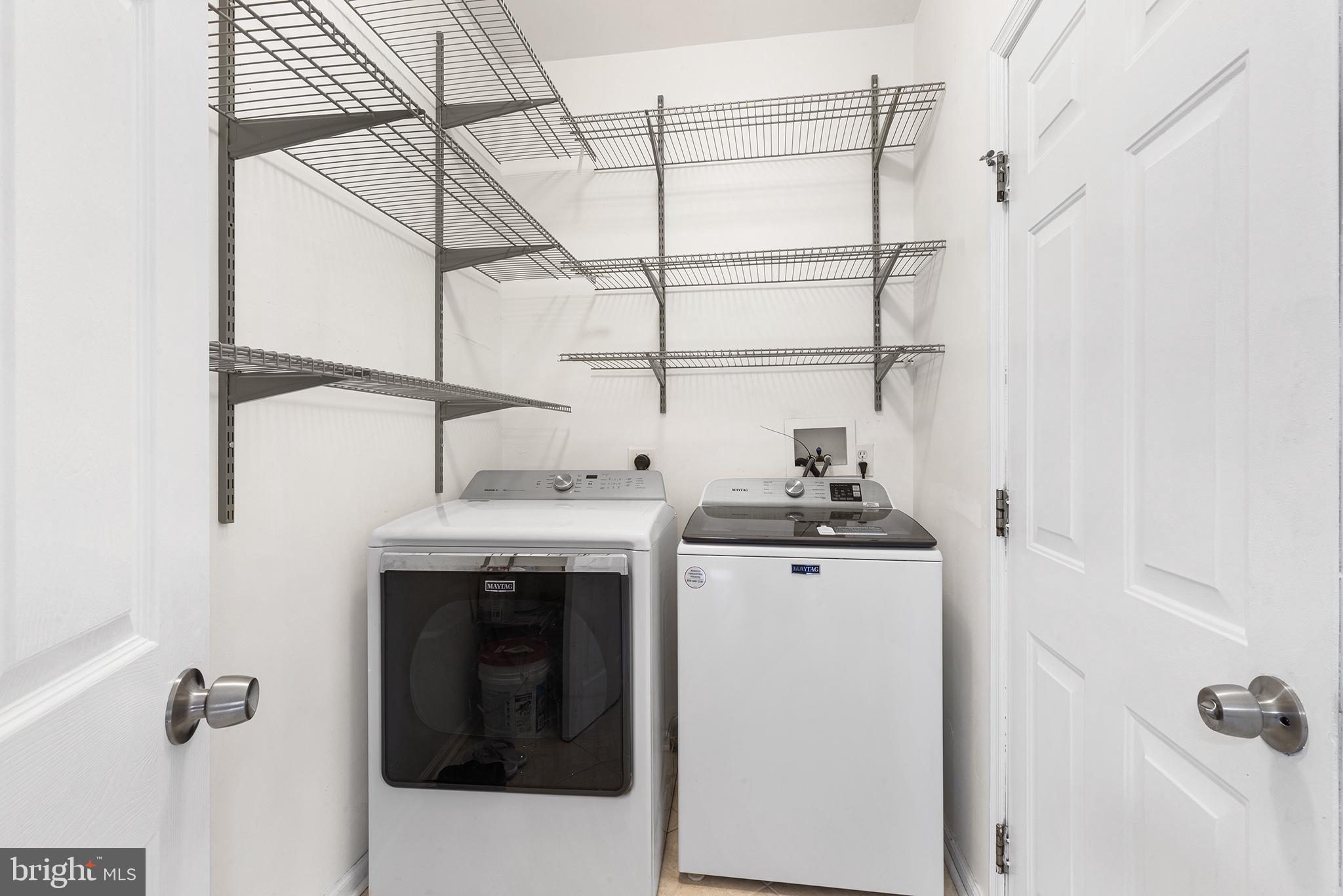 SUNSET HOLLOW - Residential