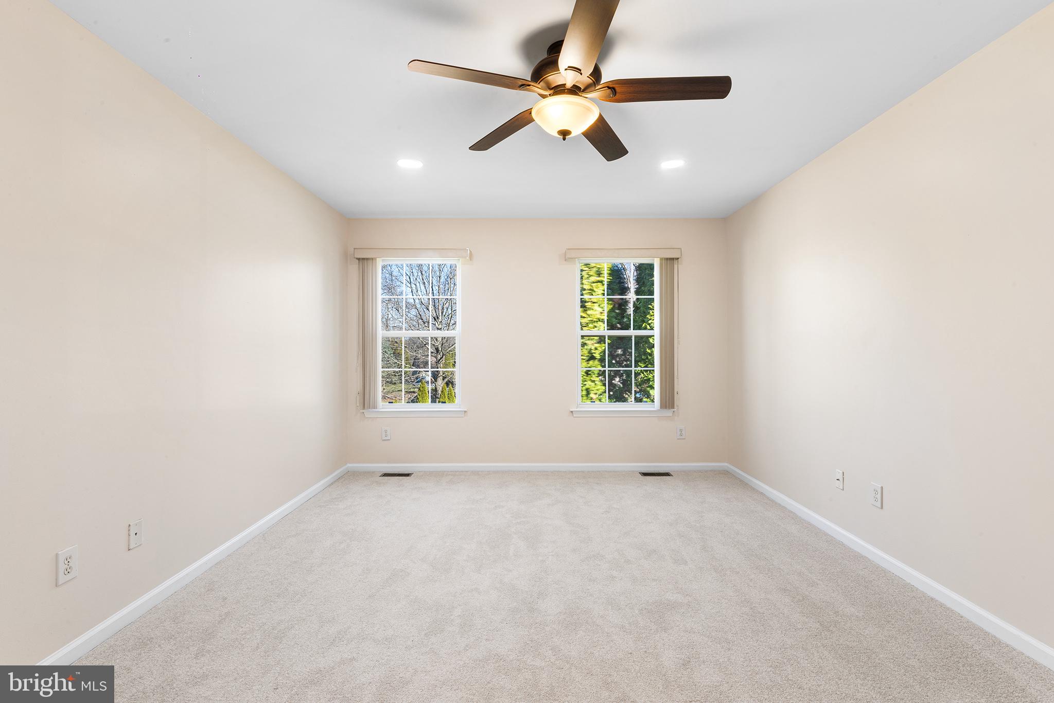 SUNSET HOLLOW - Residential