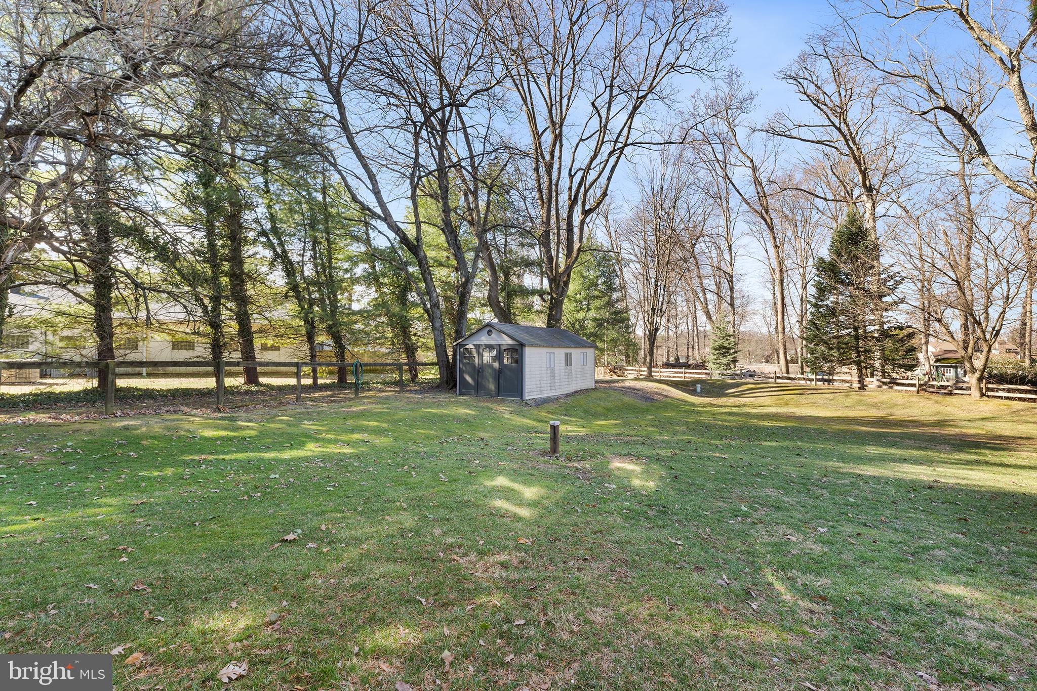 SUNSET HOLLOW - Residential