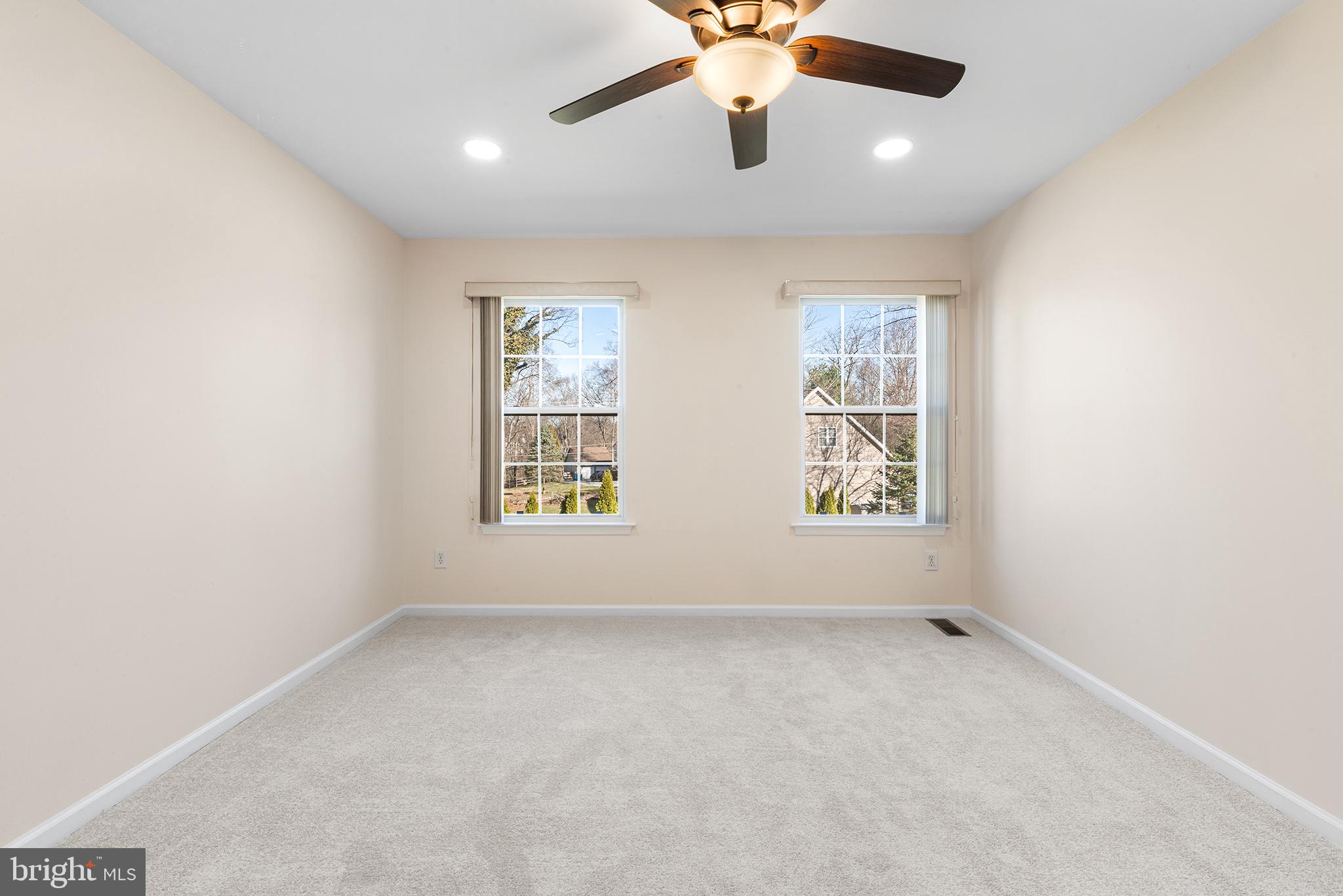 SUNSET HOLLOW - Residential