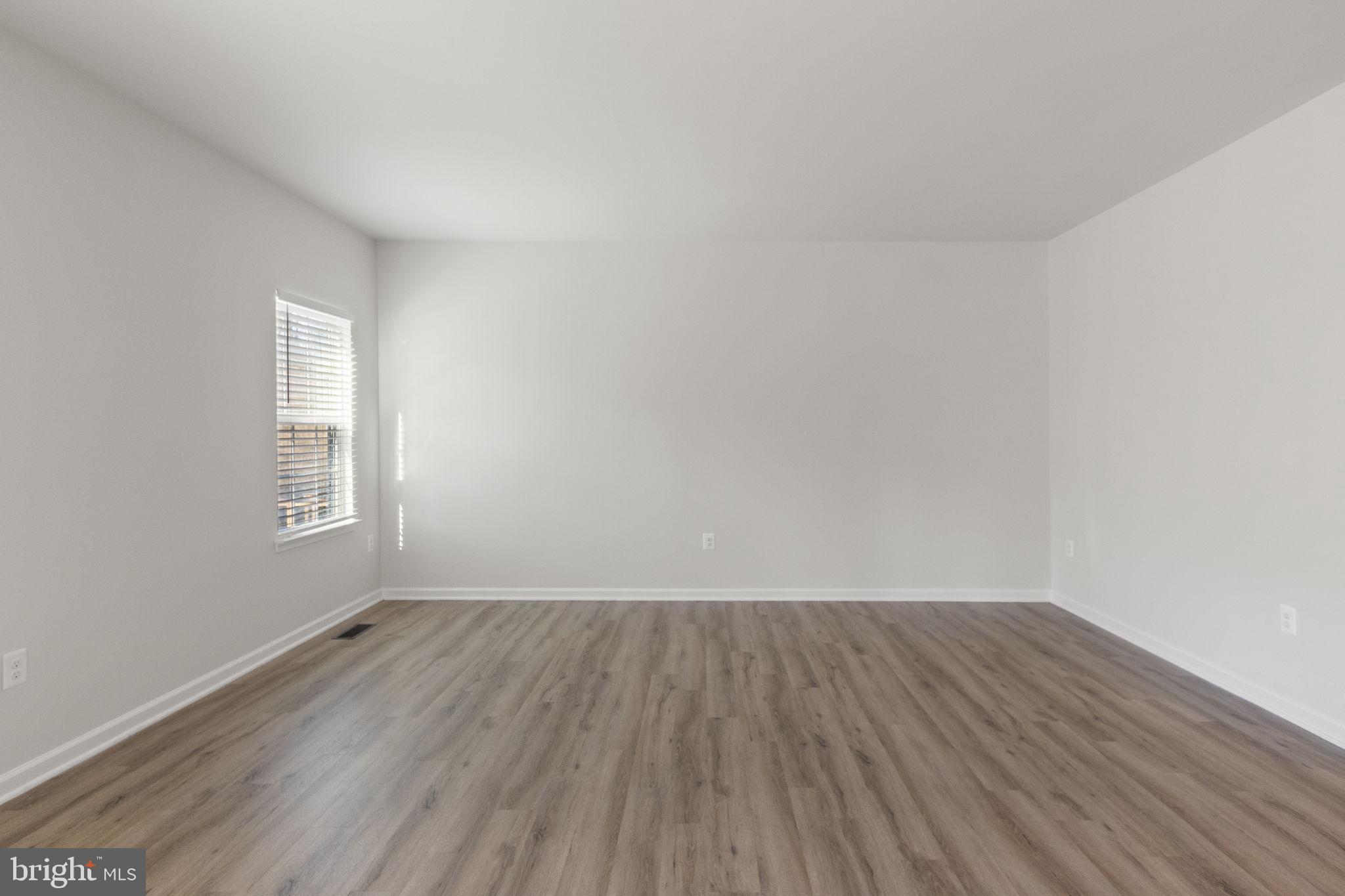 FREDERICKSBURG - Residential Lease