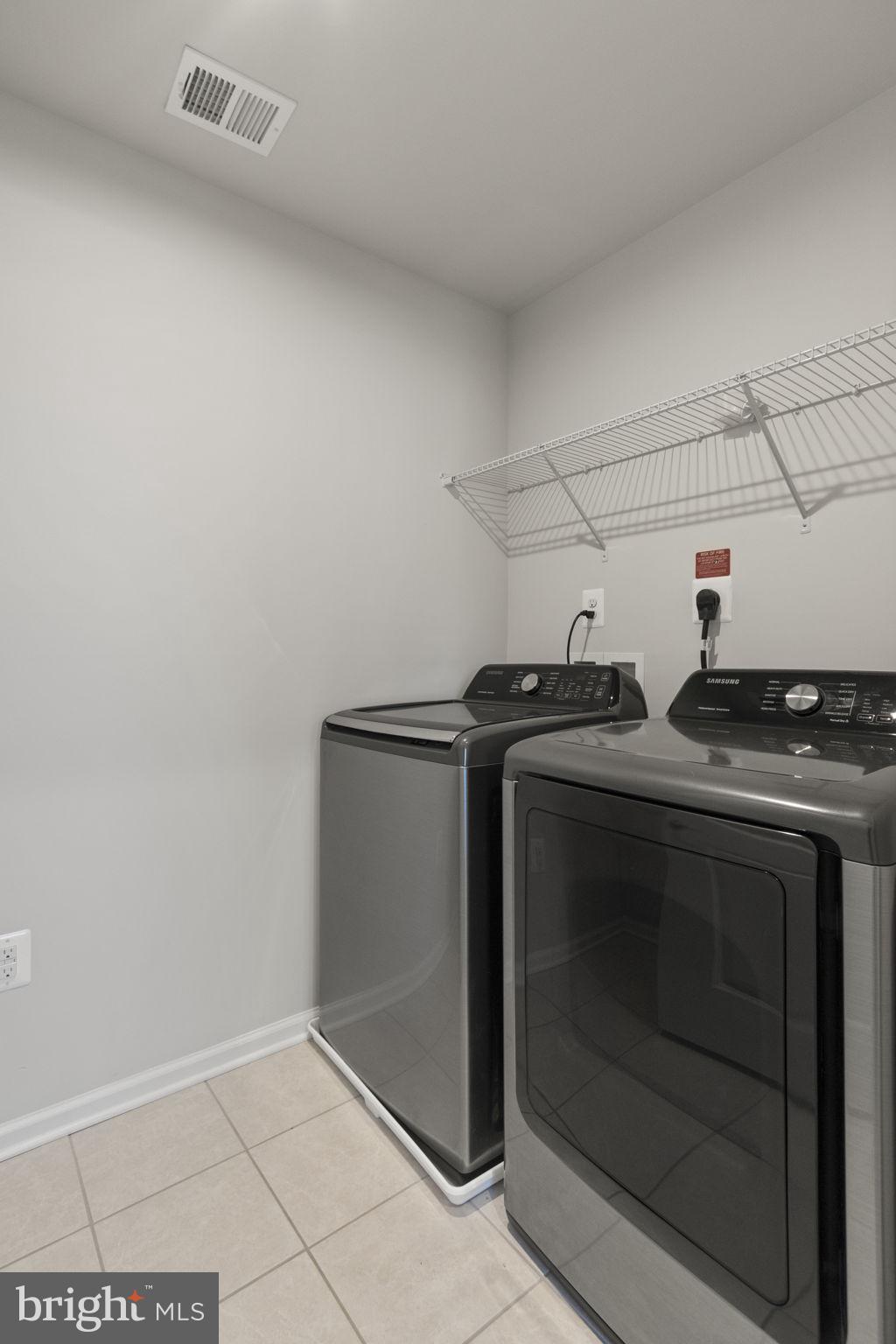 FREDERICKSBURG - Residential Lease