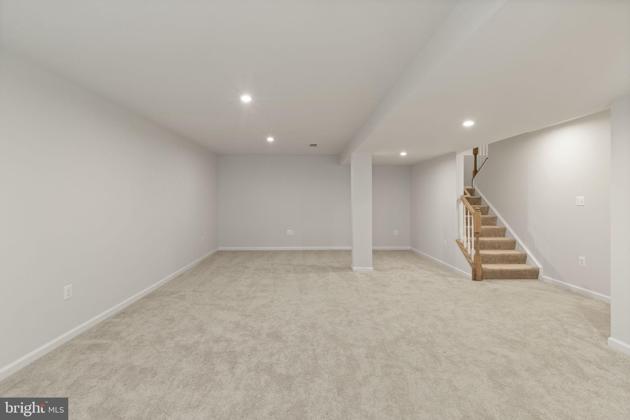 FREDERICKSBURG - Residential Lease