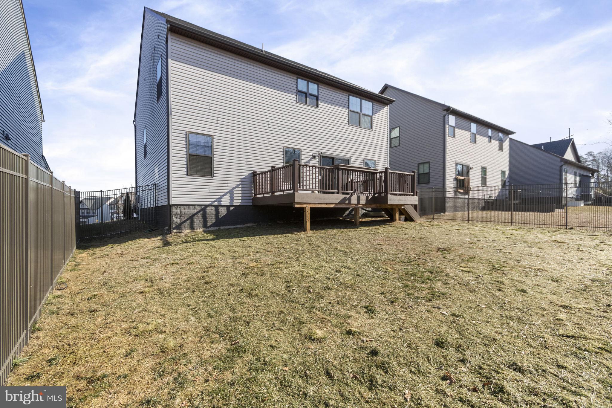 FREDERICKSBURG - Residential Lease