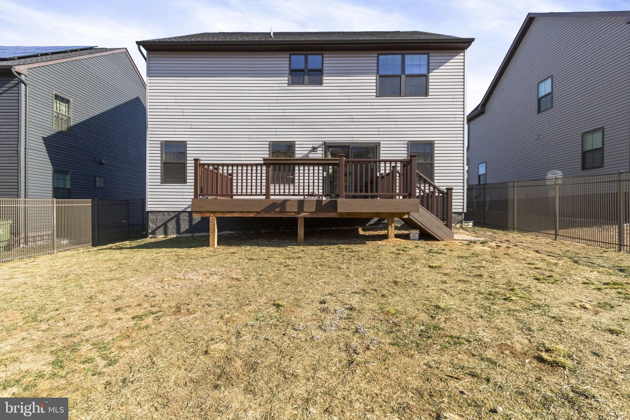 FREDERICKSBURG - Residential Lease