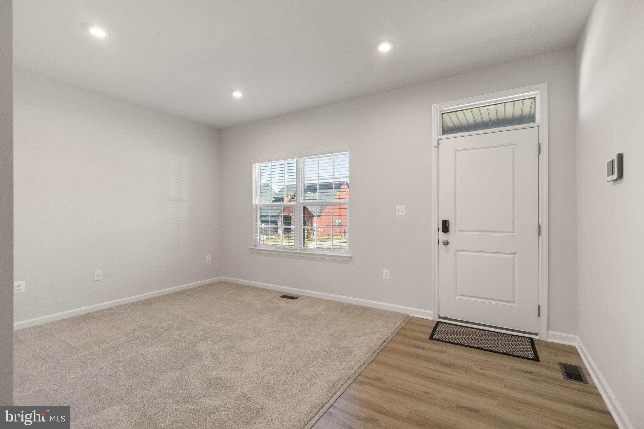 FREDERICKSBURG - Residential Lease