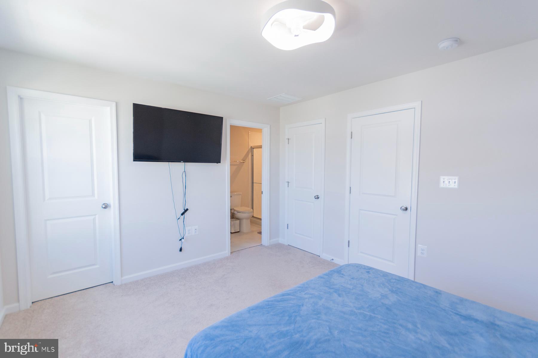 PRESIDENTS POINTE - Residential Lease