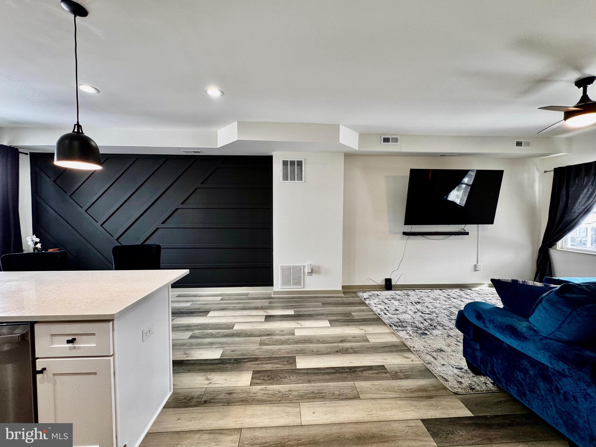 GREEN SPRING - Residential