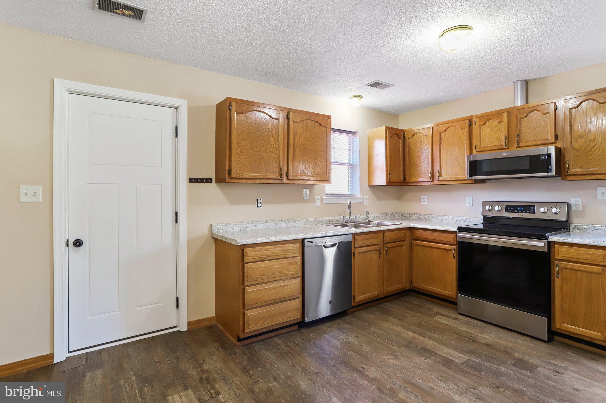 NADENBOUSCH HEIGHTS - Residential