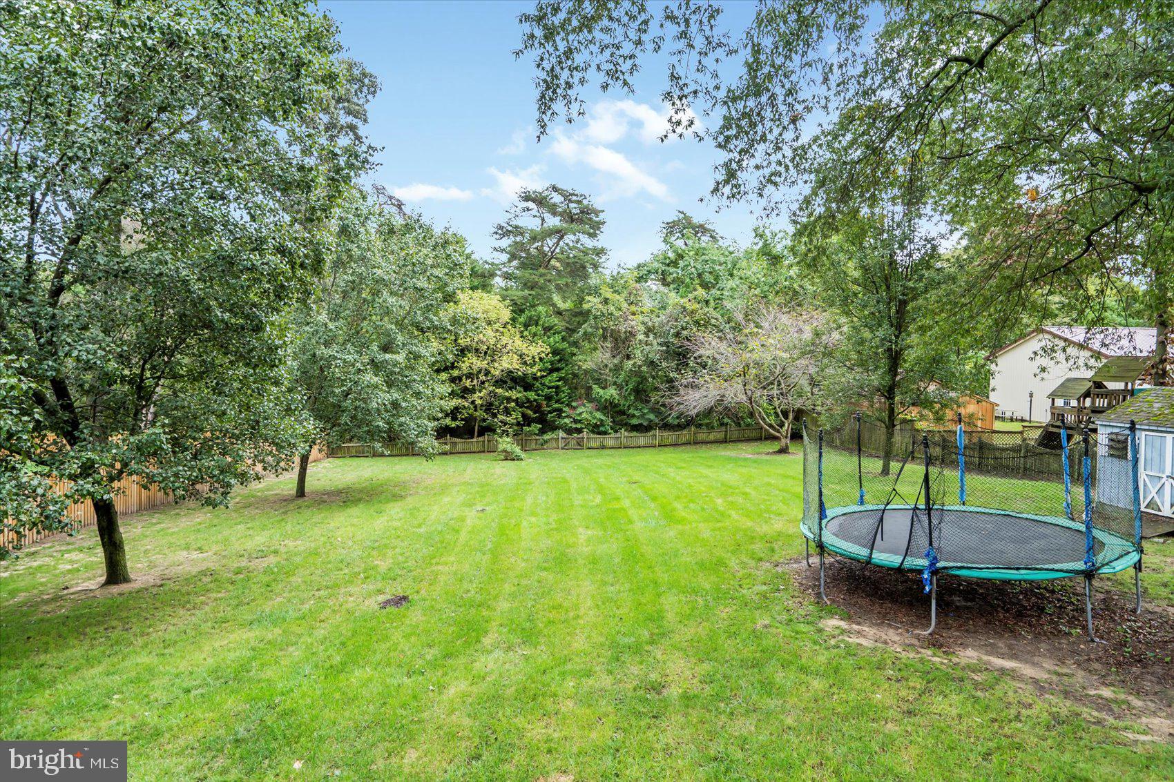 ELMHURST - Residential