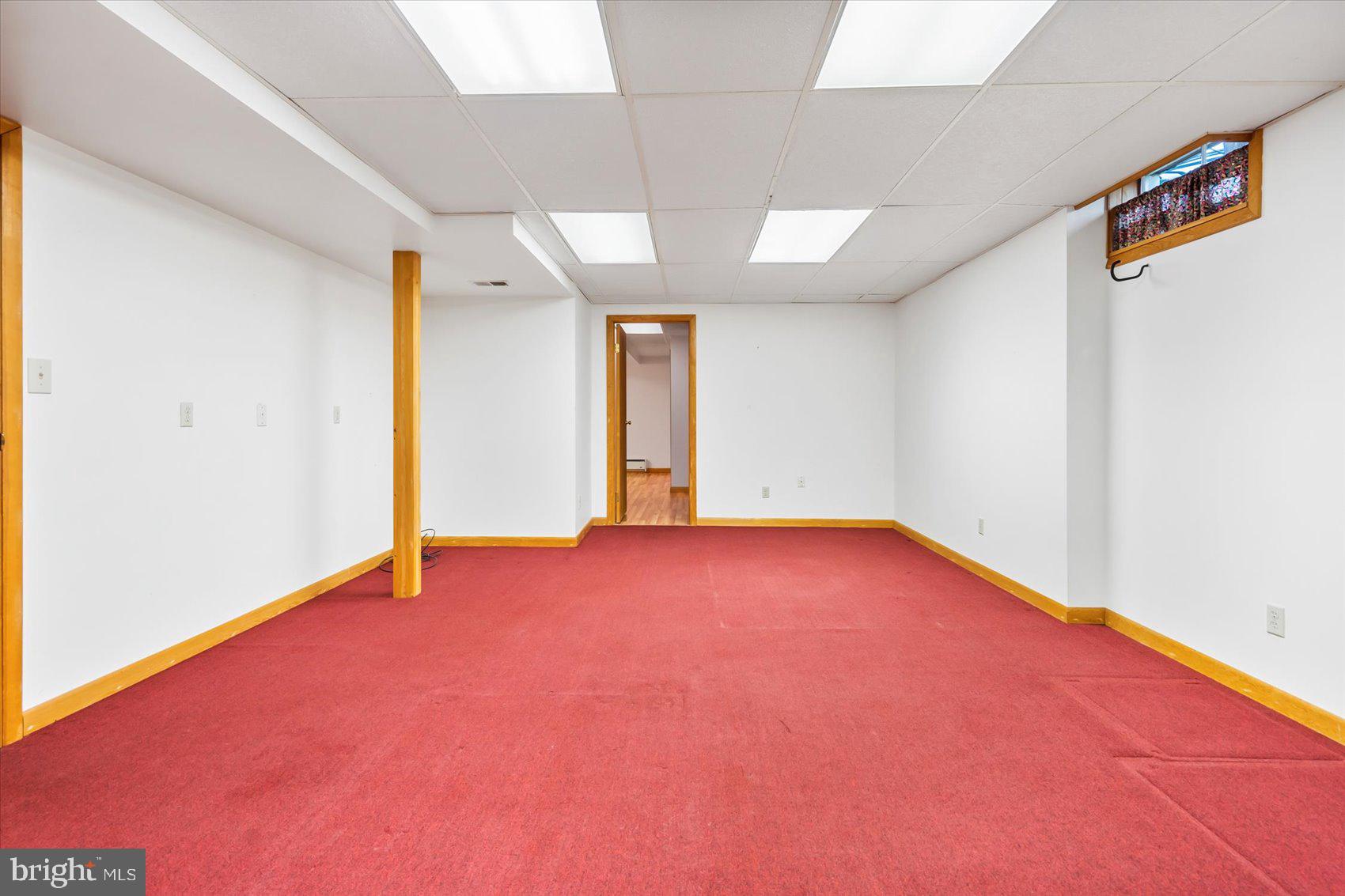 ELMHURST - Residential