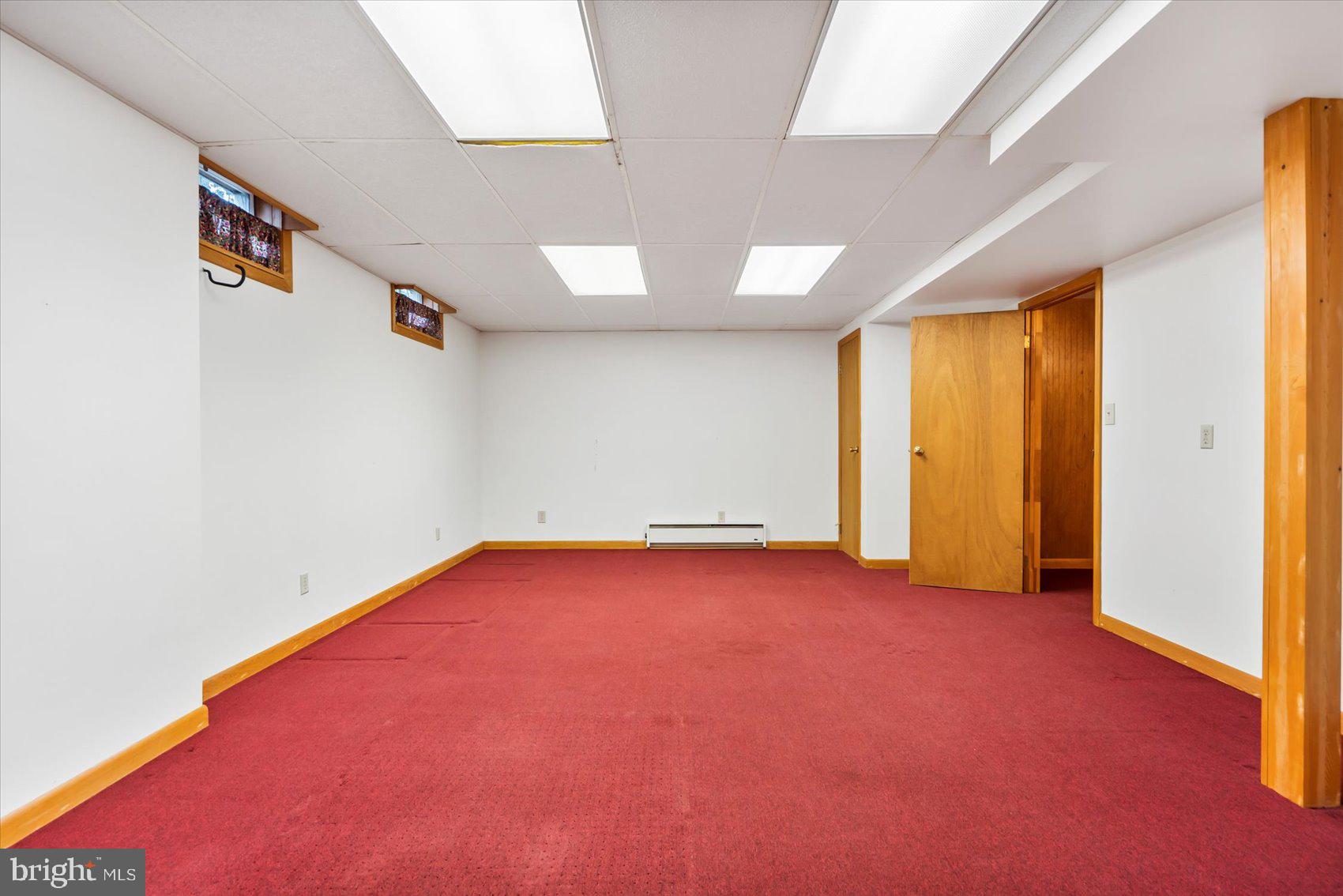 ELMHURST - Residential