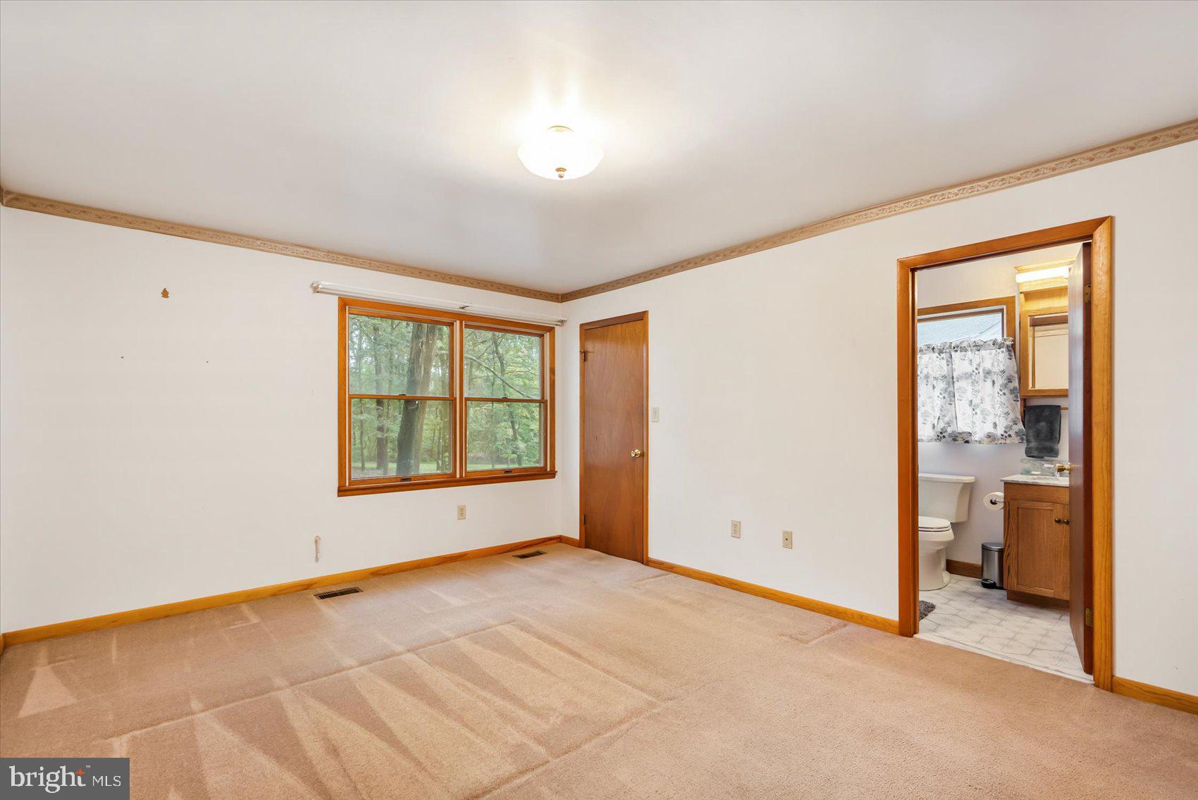 ELMHURST - Residential