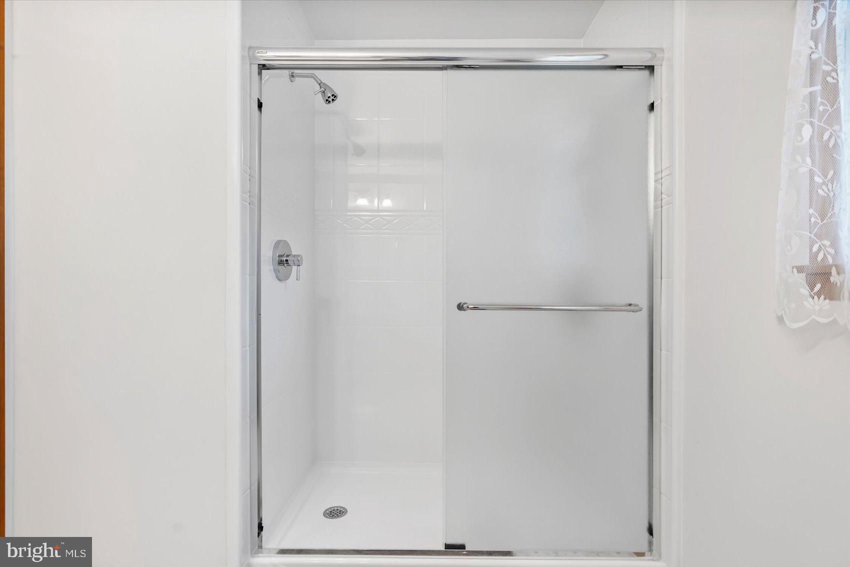 ELMHURST - Residential