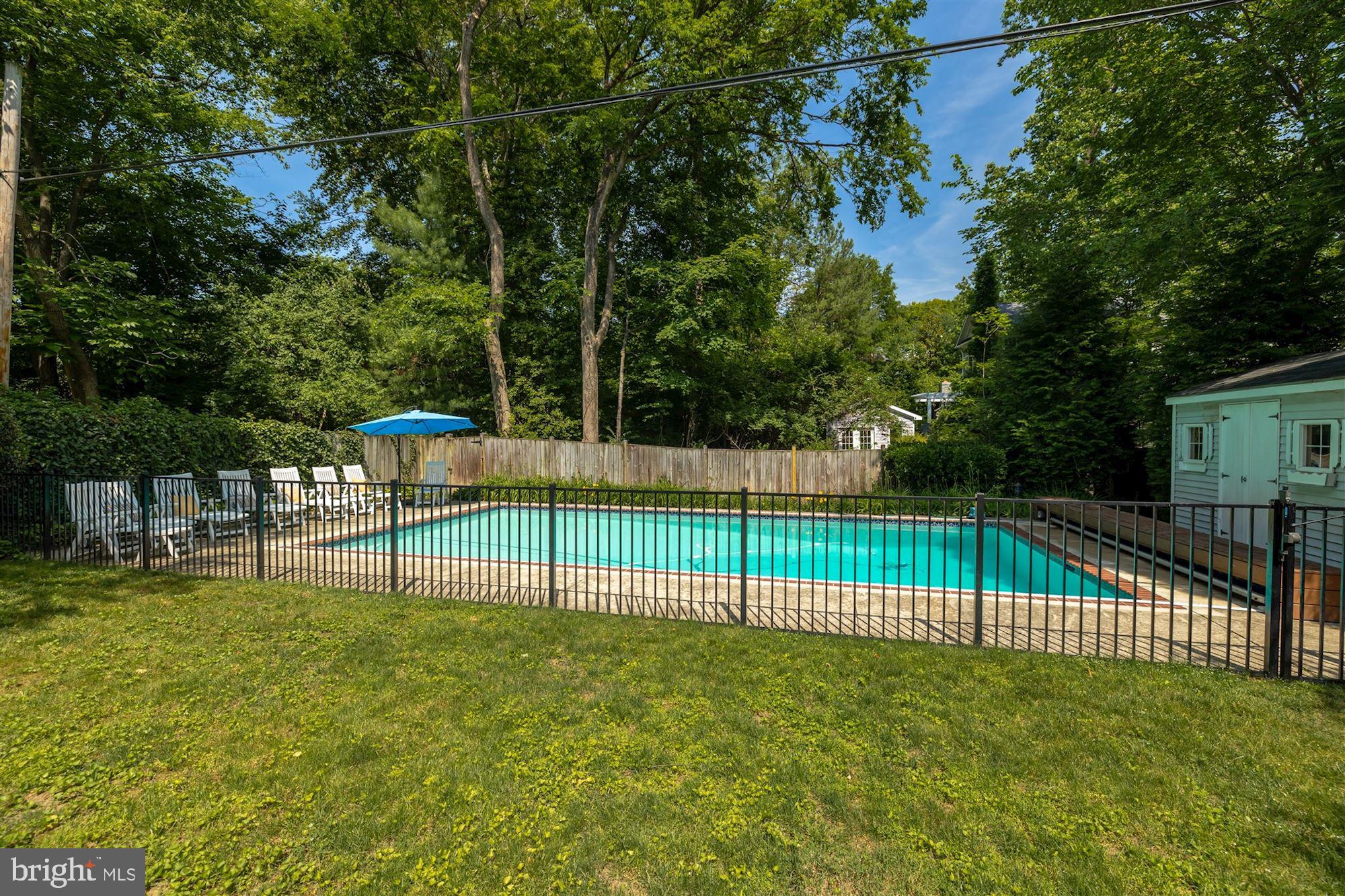 CHEVY CHASE - Residential