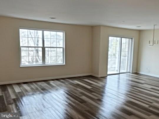 938 PINE VALLEY CT