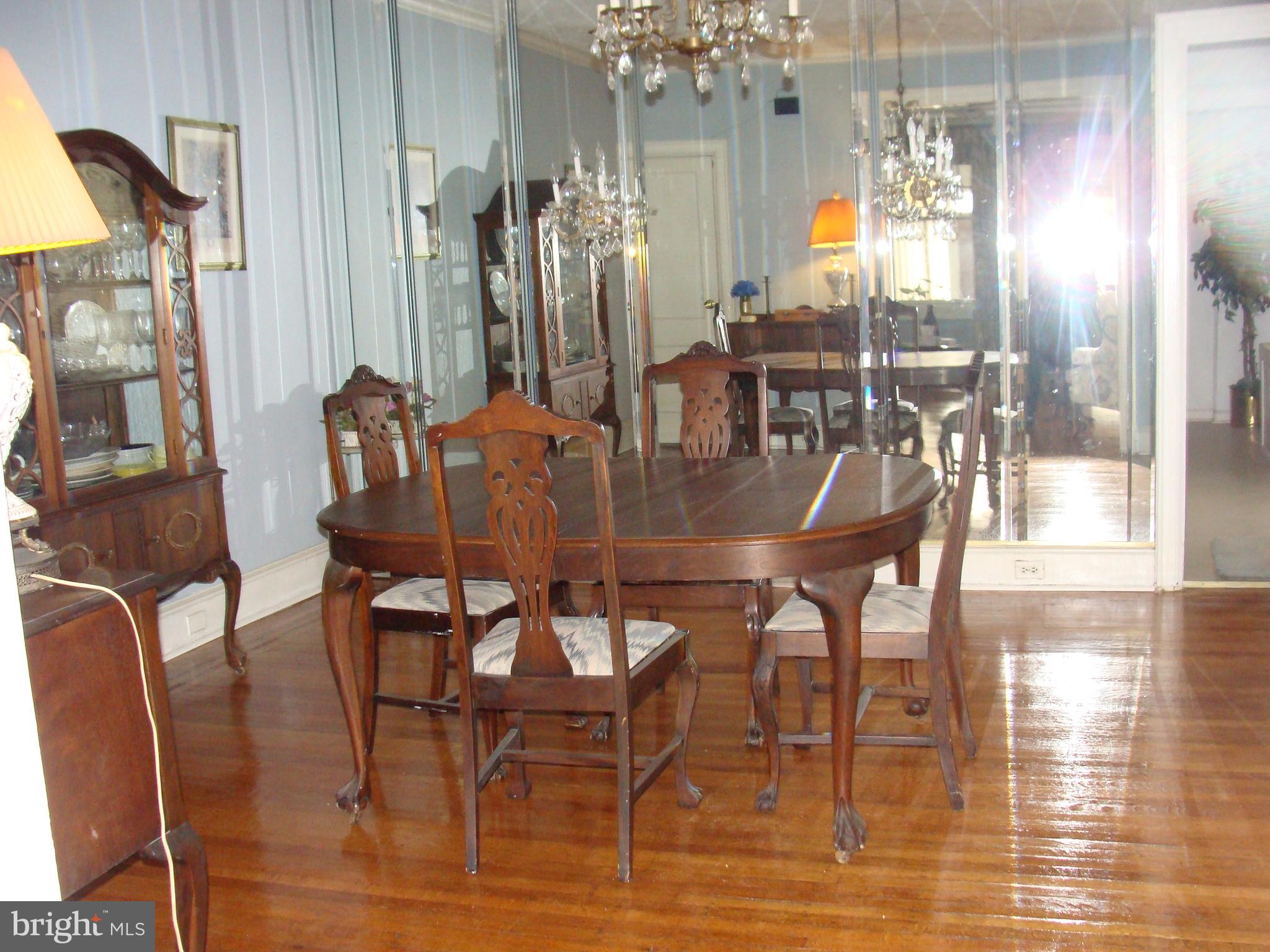 COBBS CREEK - Residential