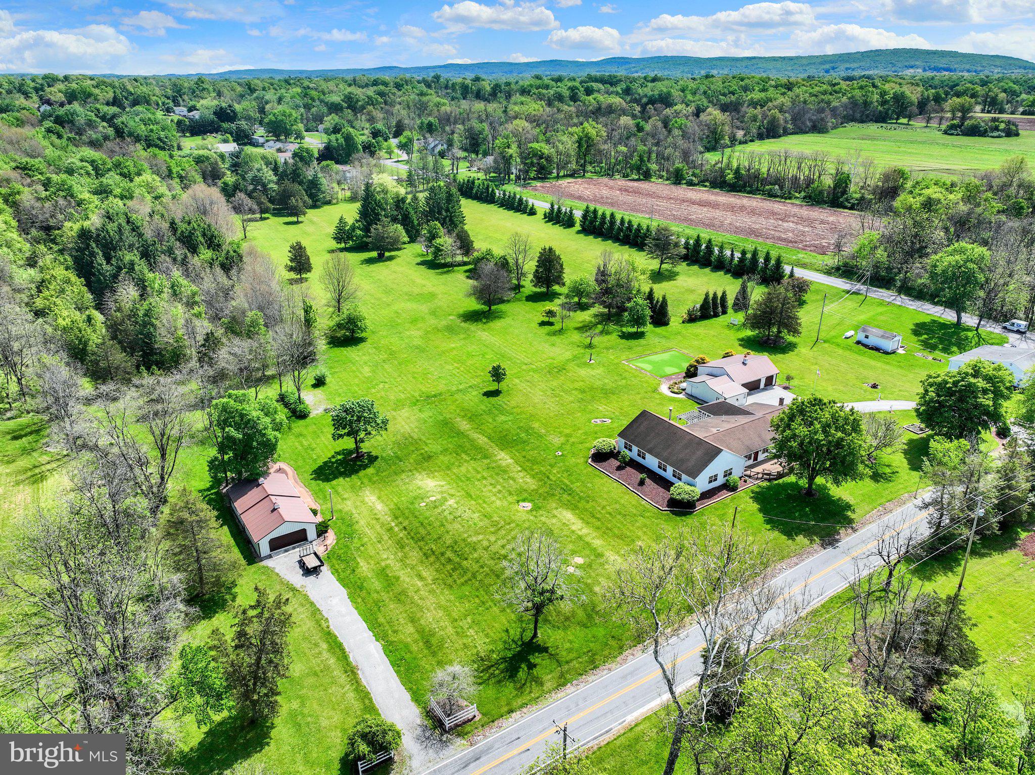 315 700 ROAD