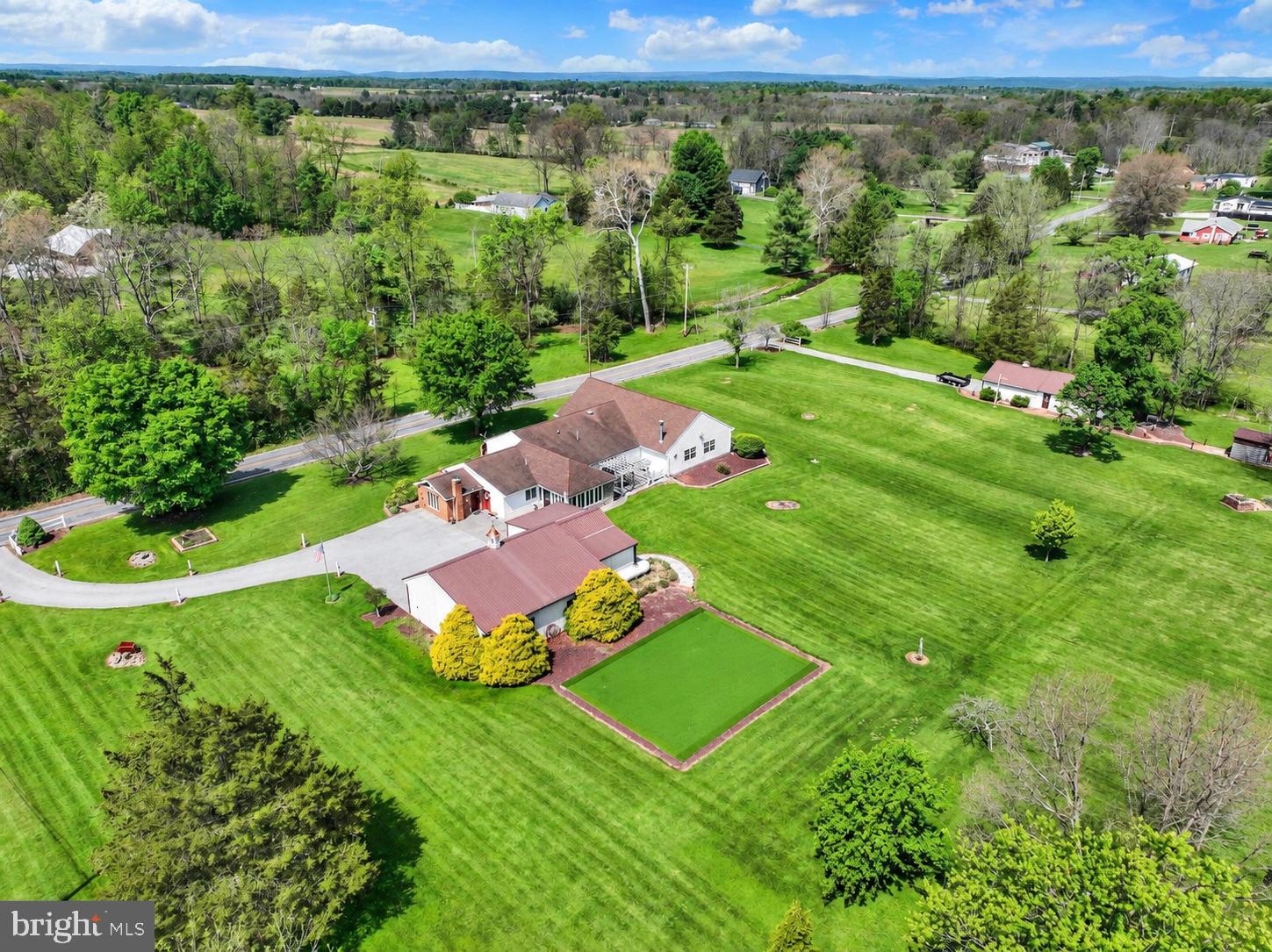315 700 ROAD