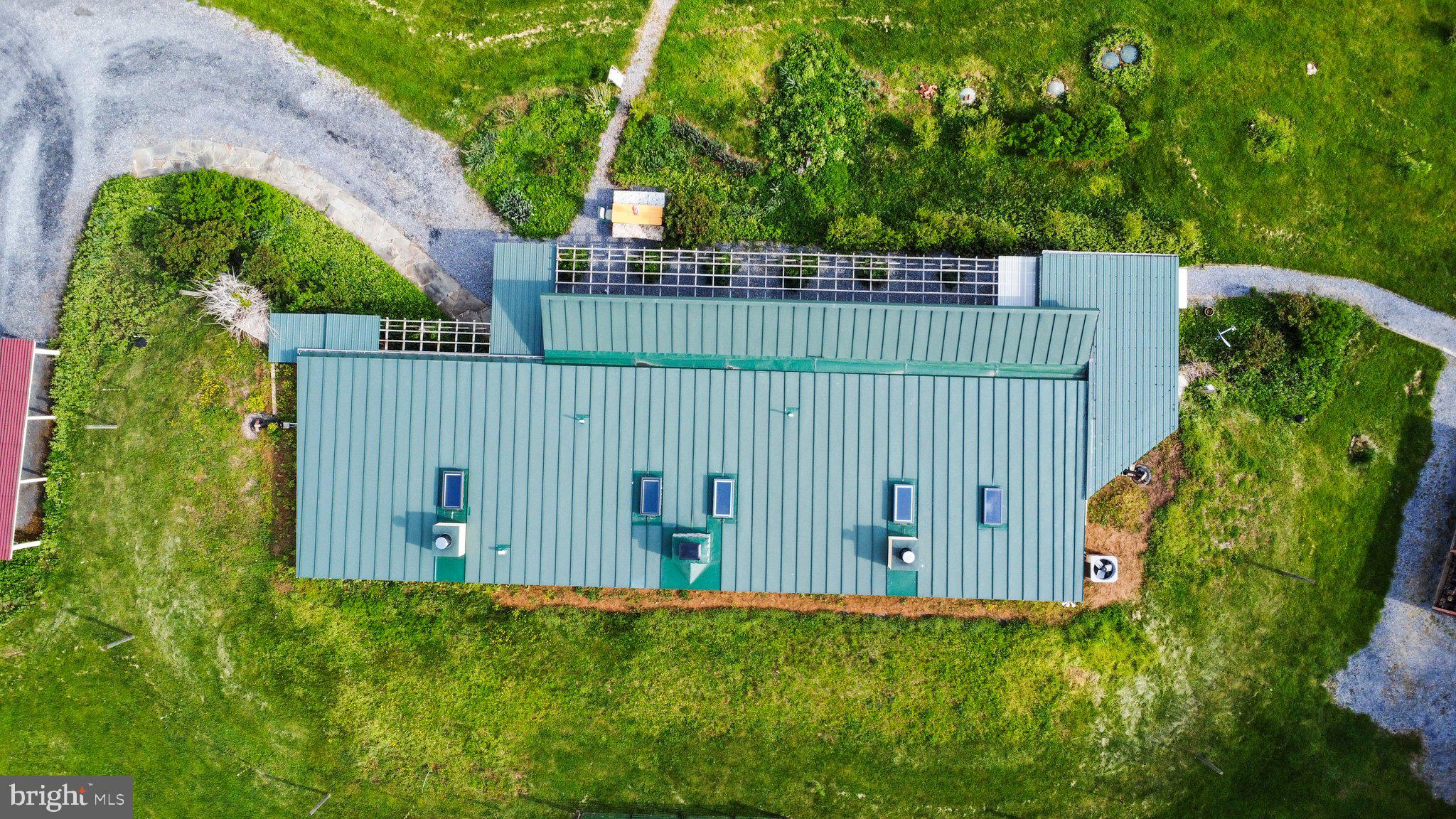 RIVERSIDE ACRES - Residential