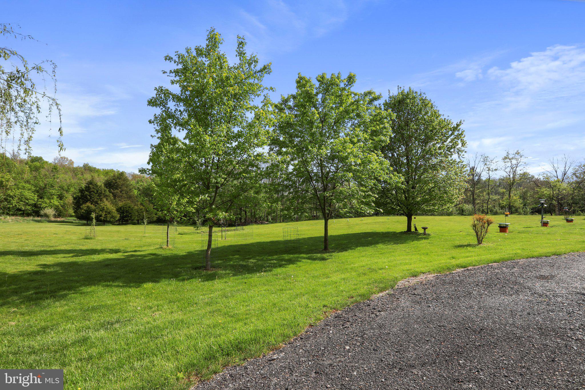 RIVERSIDE ACRES - Residential