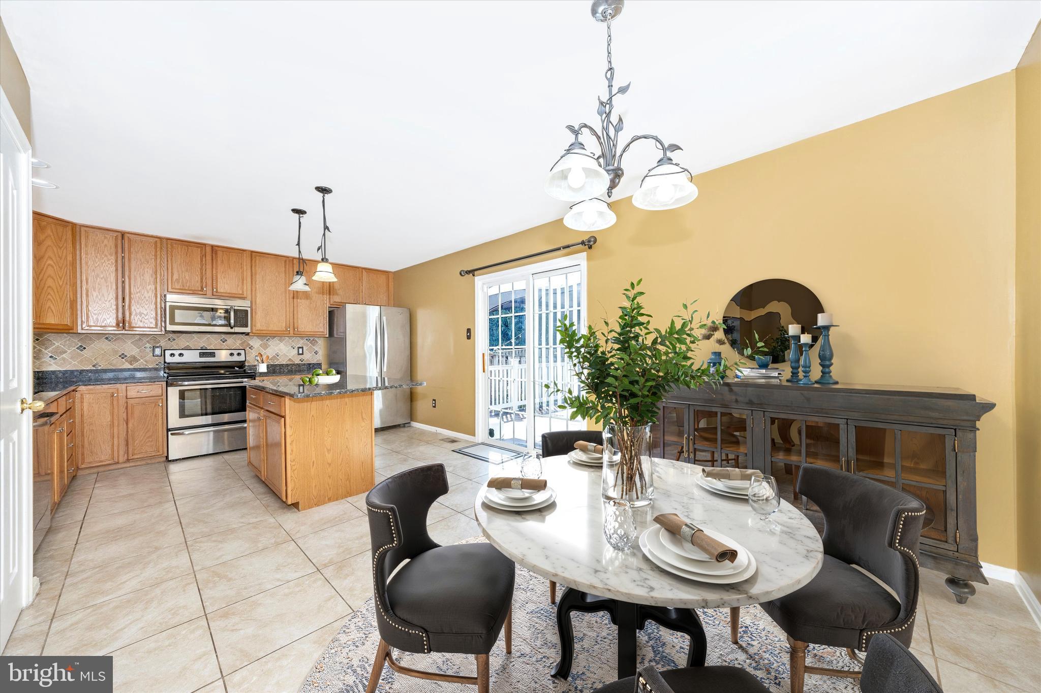 WILLOW BROOK - Residential