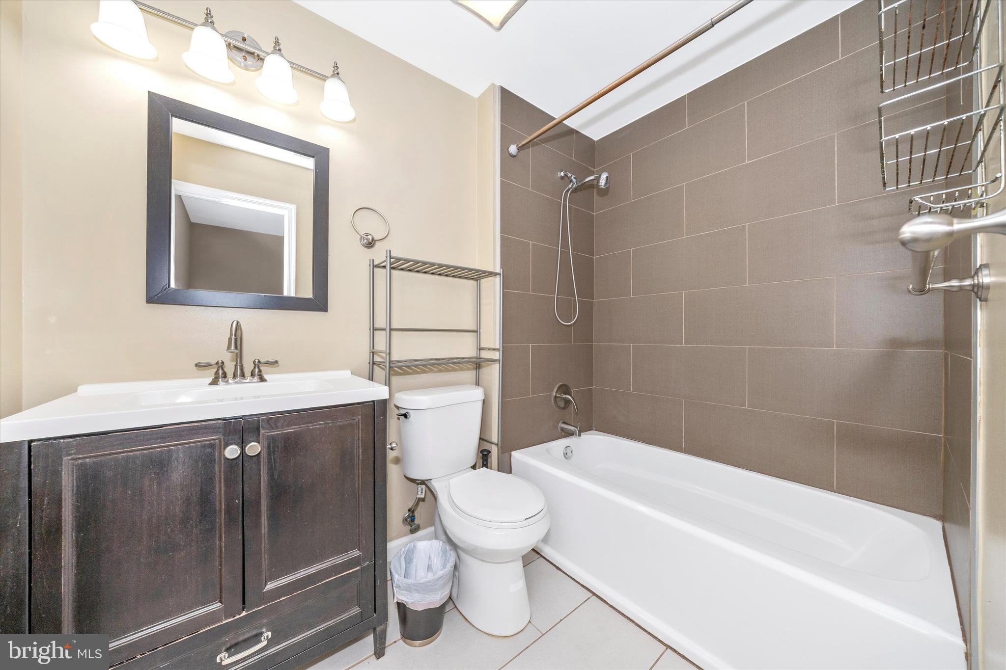 WILLOW BROOK - Residential