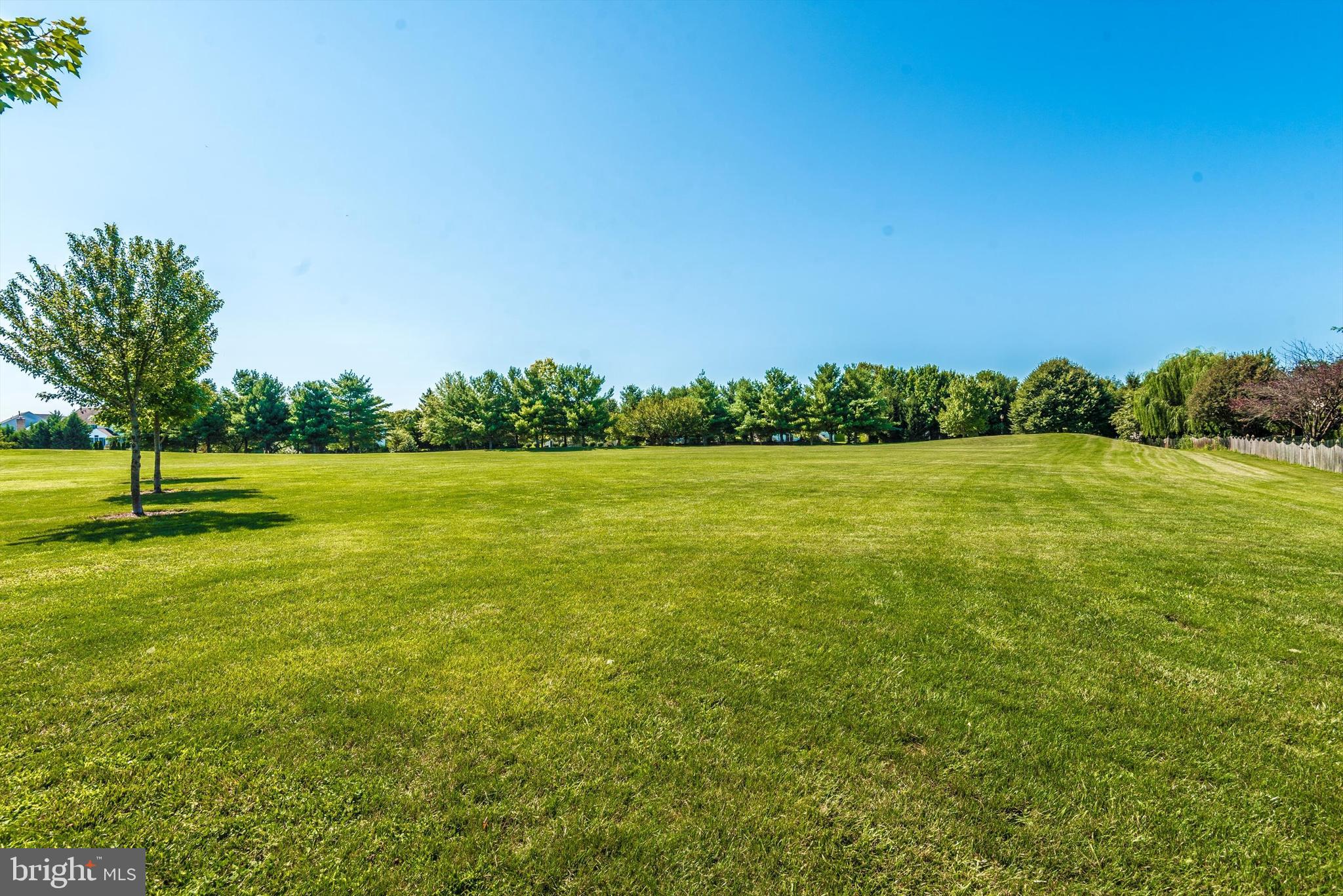 WILLOW BROOK - Residential