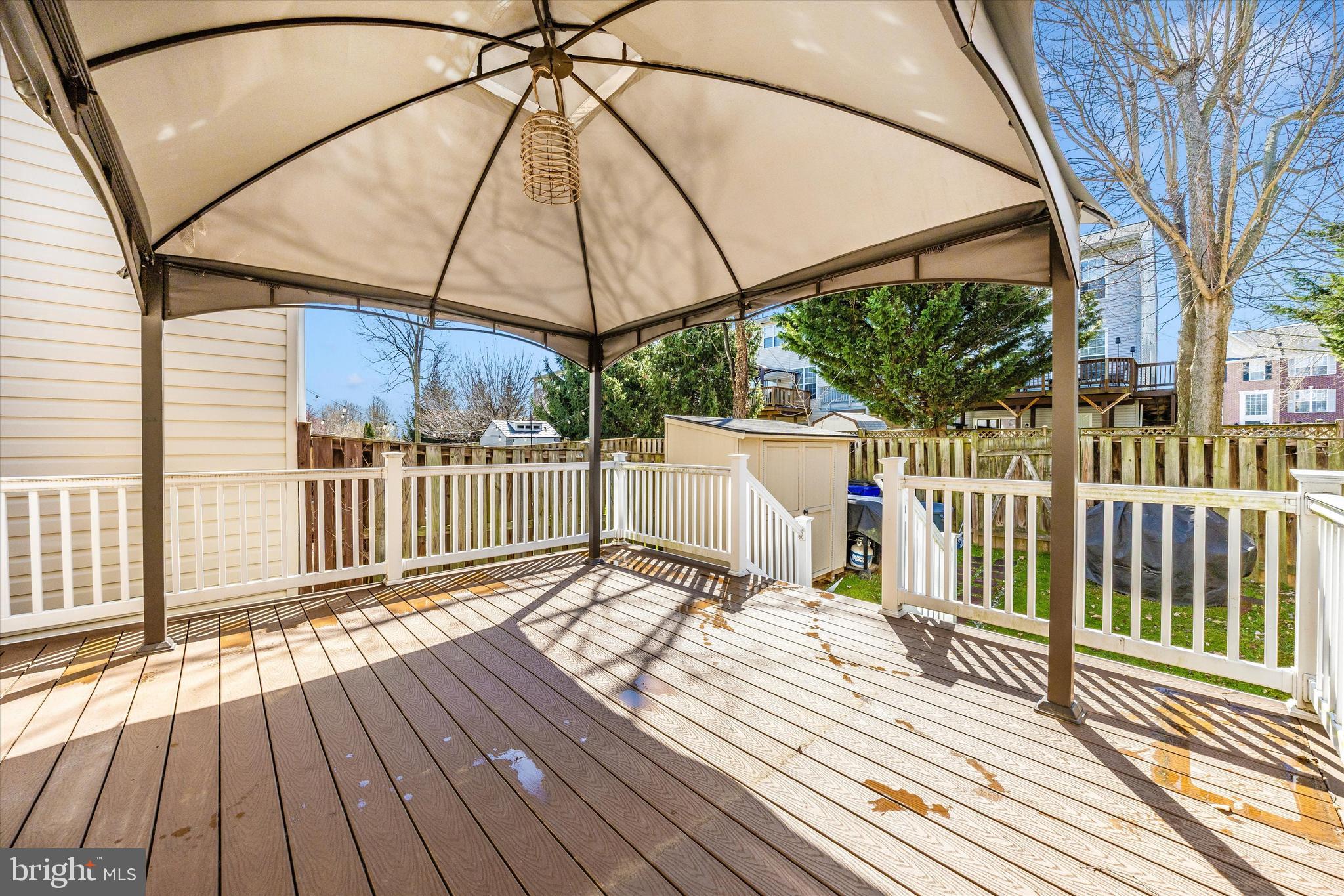 WILLOW BROOK - Residential