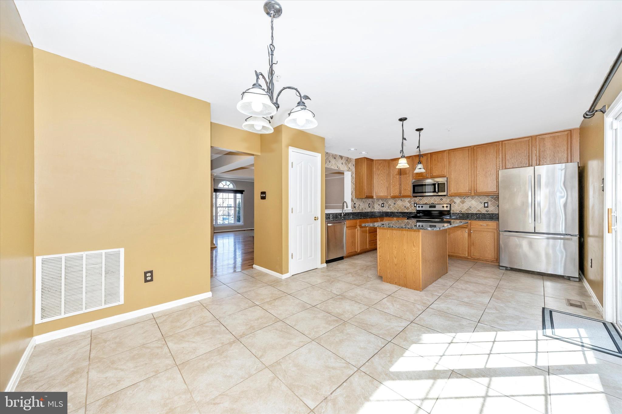 WILLOW BROOK - Residential