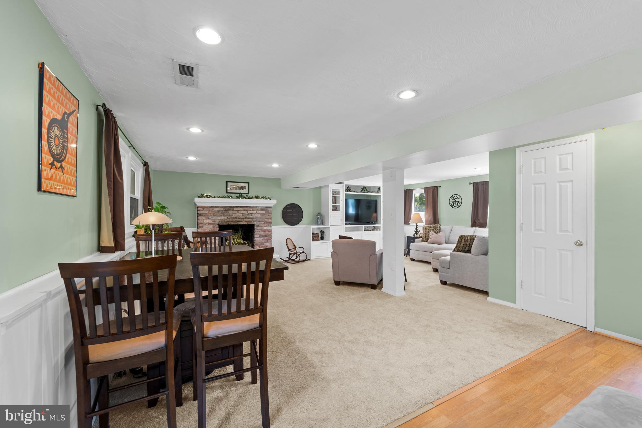 FOUNTAIN HILL - Residential