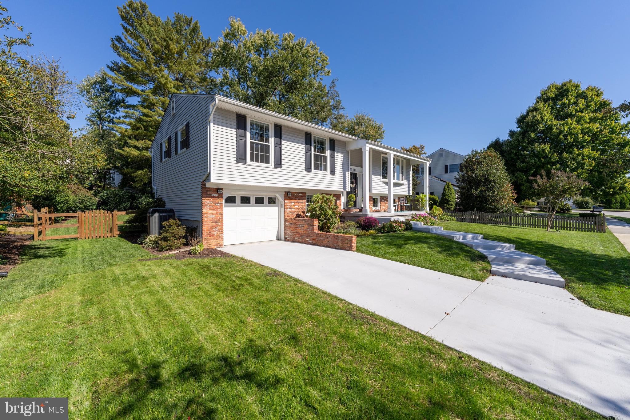 FOUNTAIN HILL - Residential