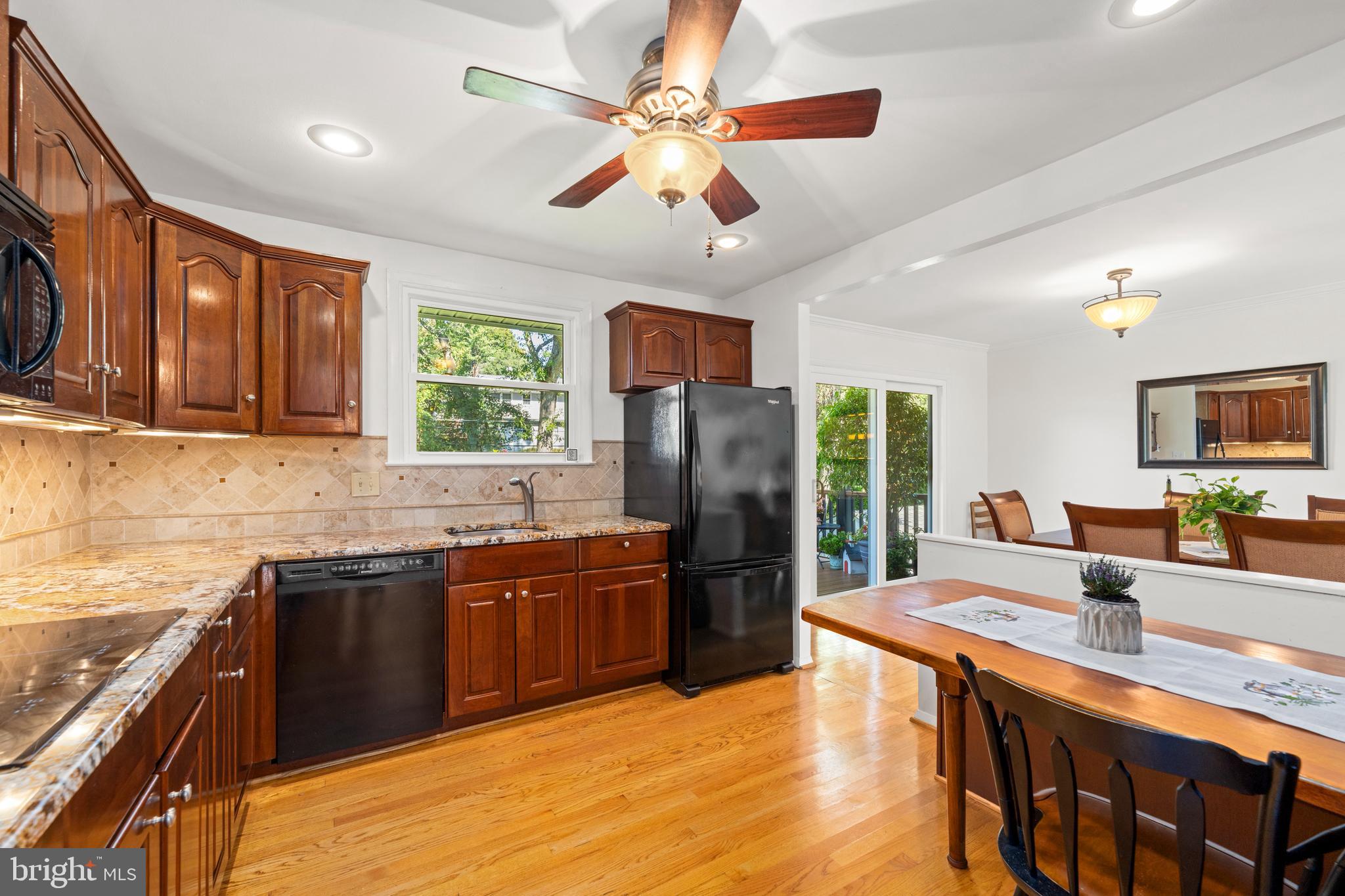 FOUNTAIN HILL - Residential