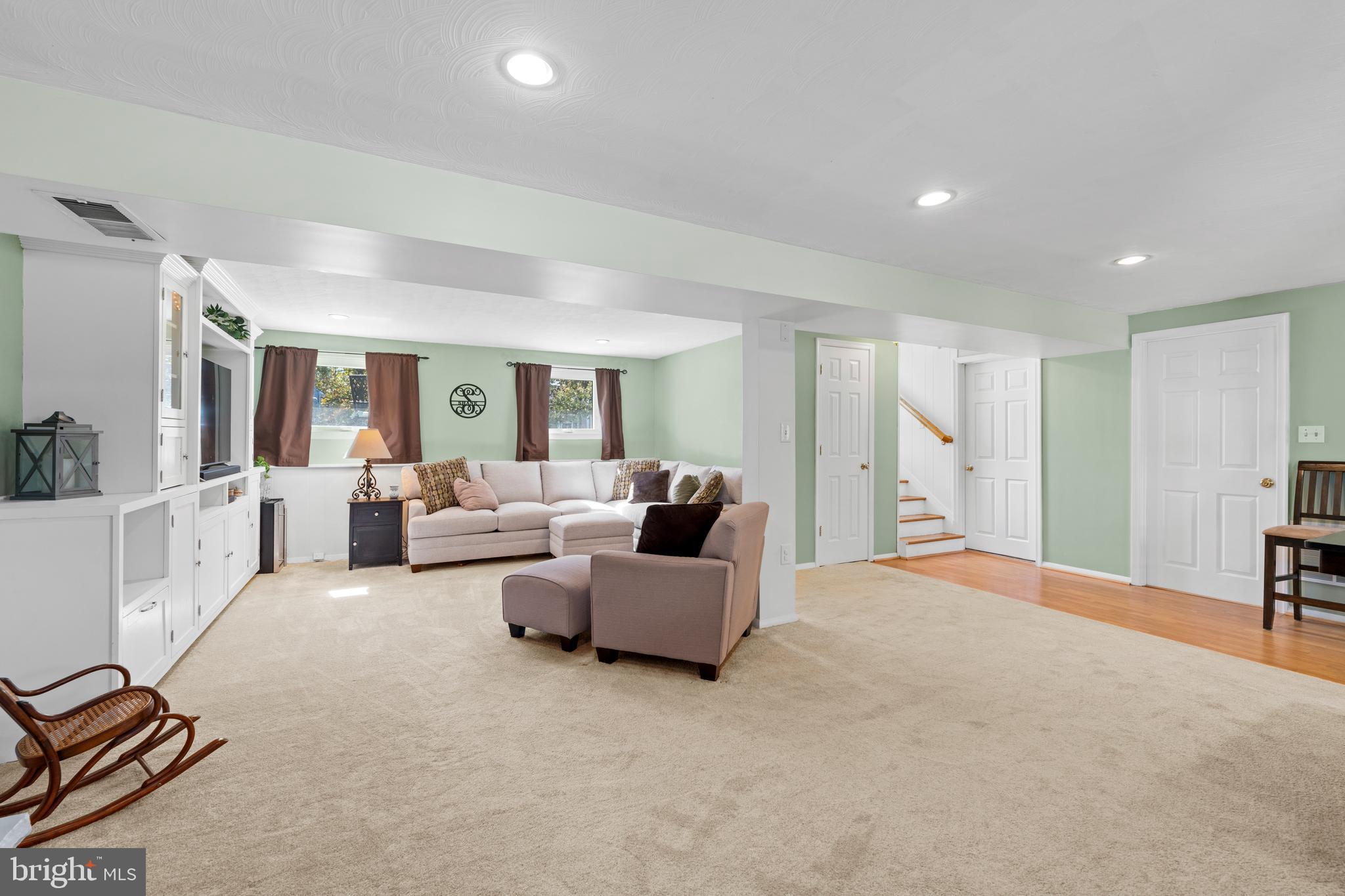 FOUNTAIN HILL - Residential