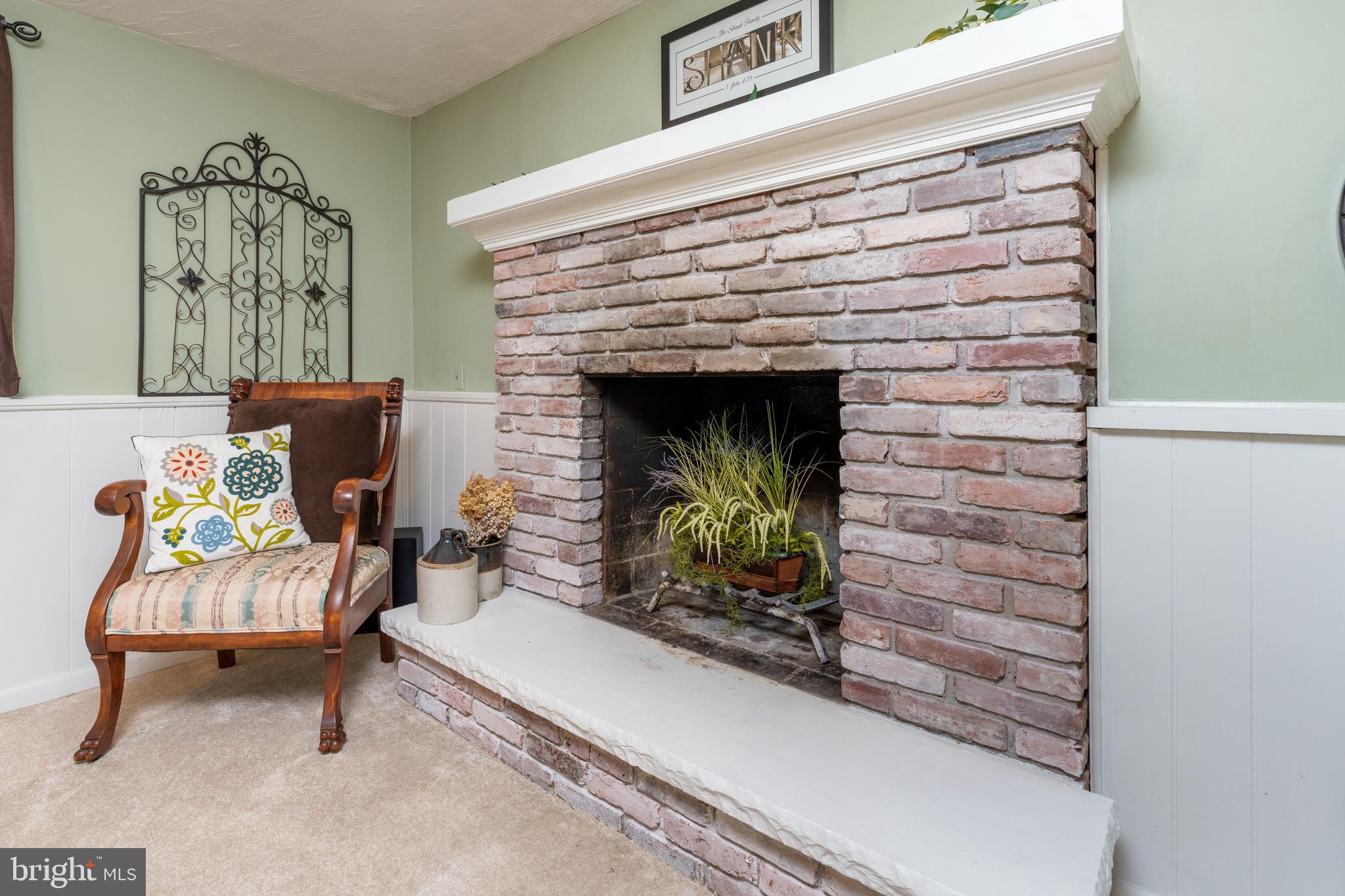 FOUNTAIN HILL - Residential