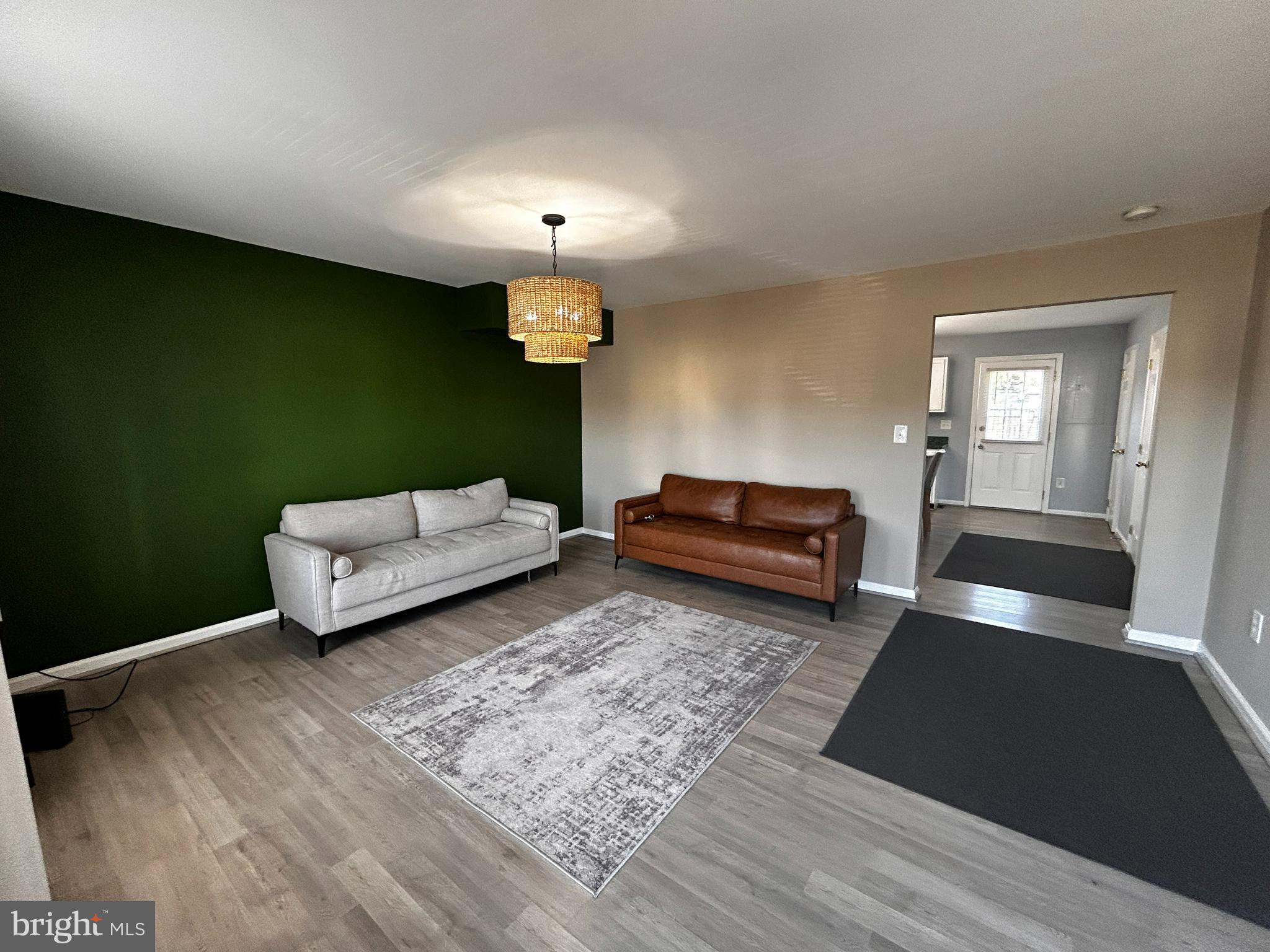 MADISON VILLAGE - Residential