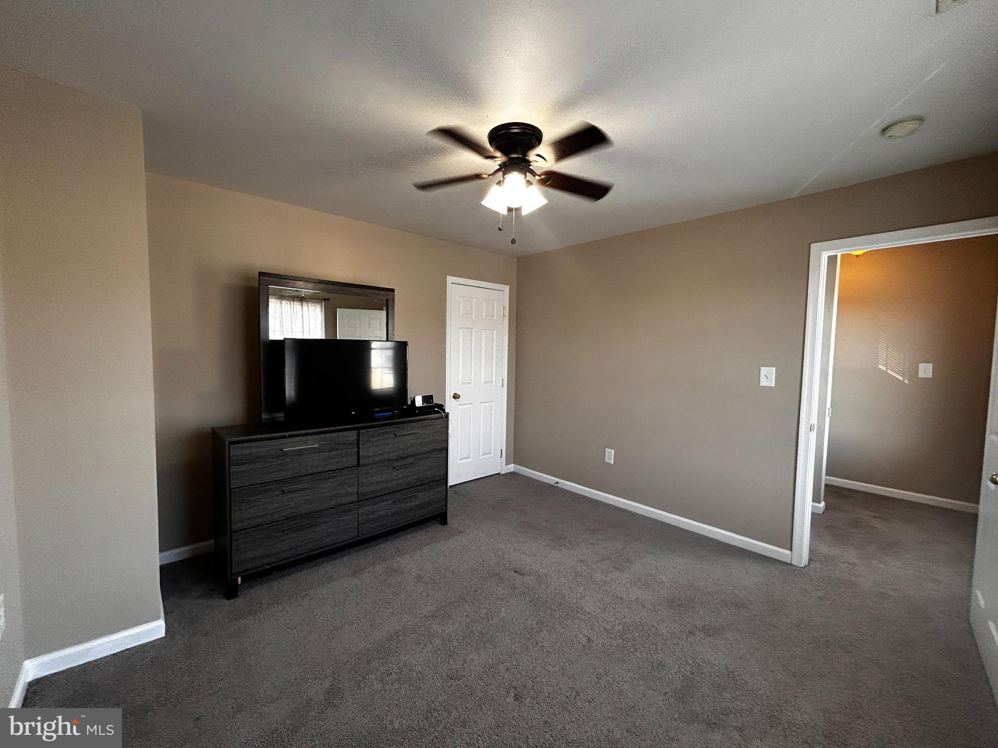 MADISON VILLAGE - Residential