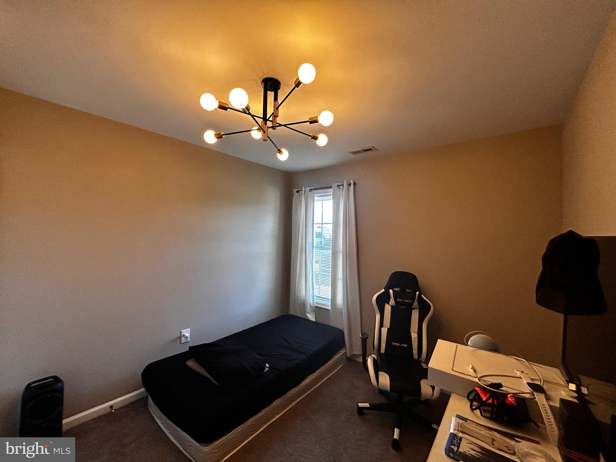 MADISON VILLAGE - Residential