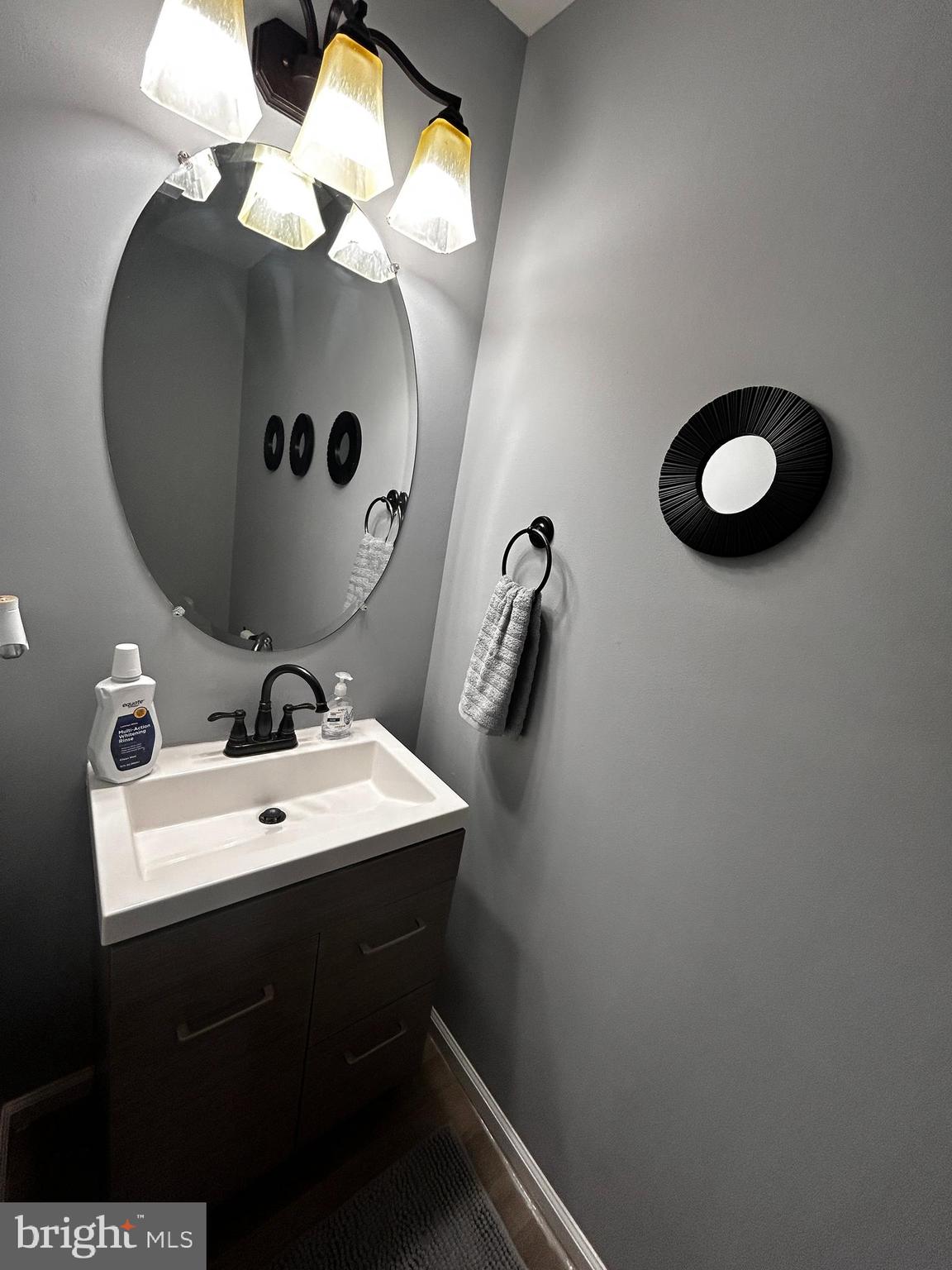 MADISON VILLAGE - Residential