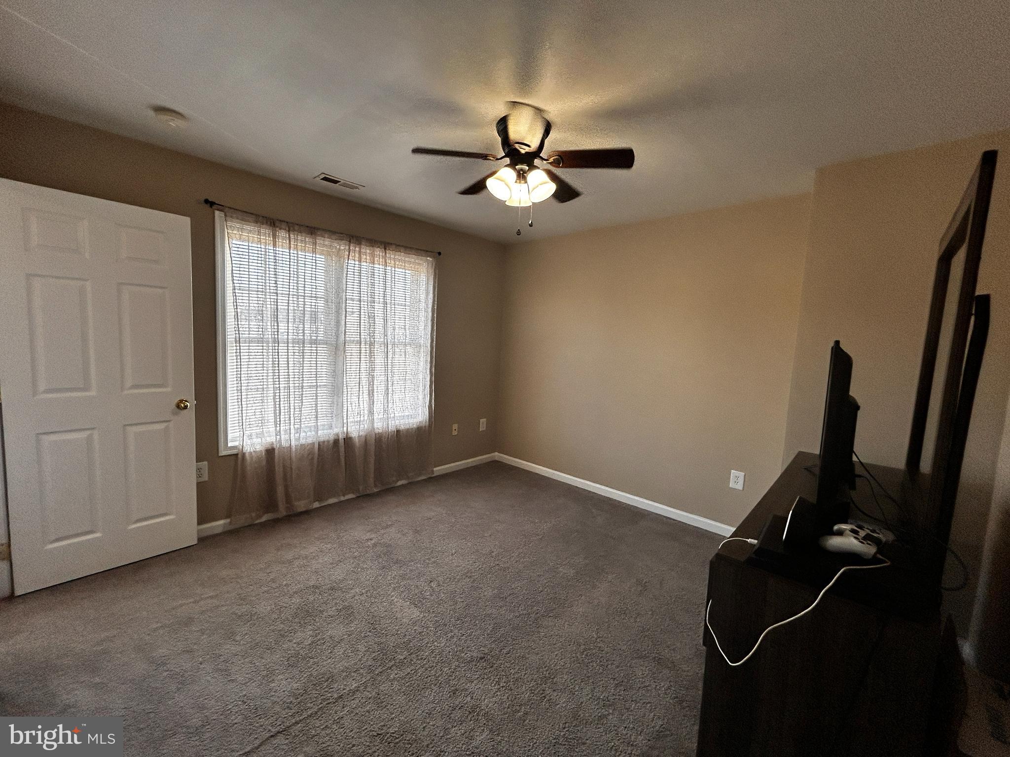 MADISON VILLAGE - Residential