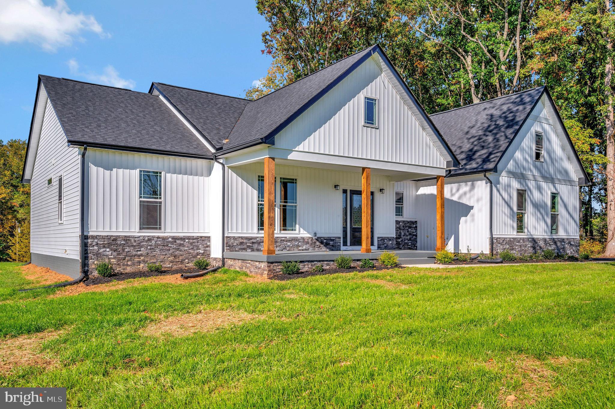 ROSE HILL FARM ESTATES - Residential