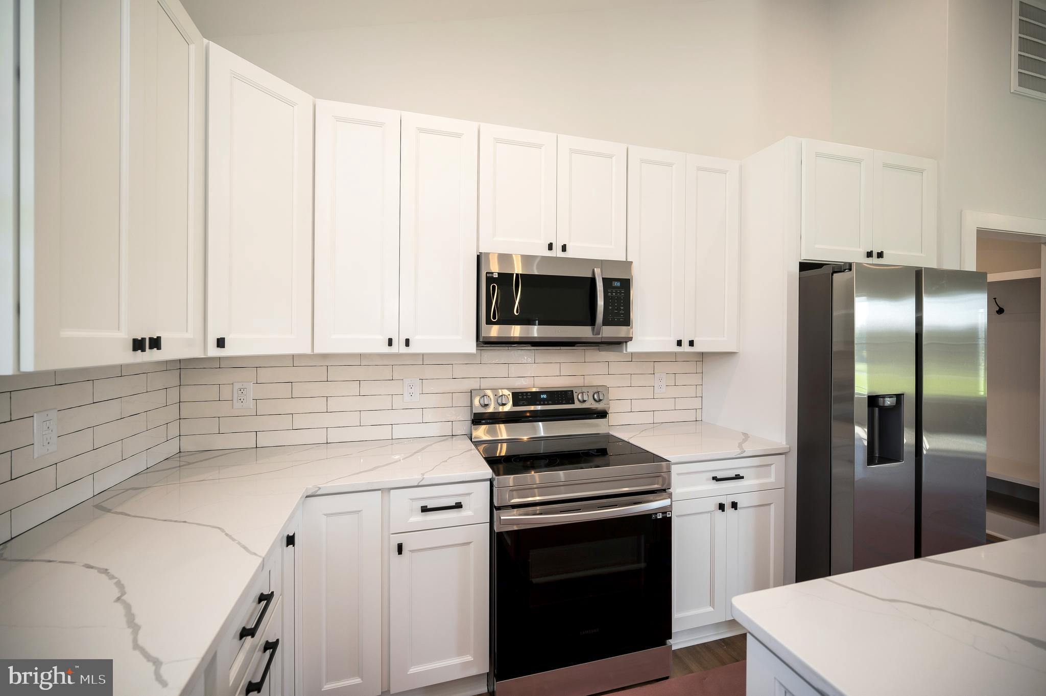 ROSE HILL FARM ESTATES - Residential